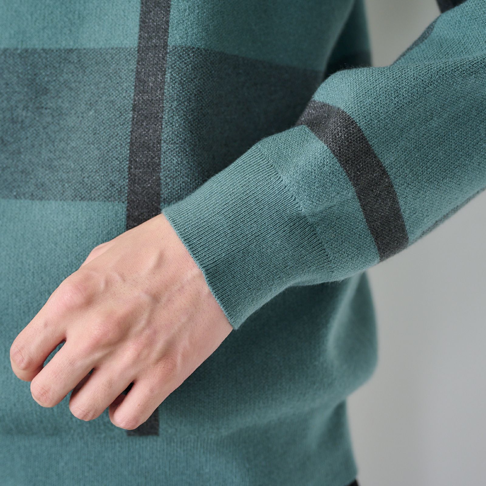 スウェットライク　プルオーバークロスチェック