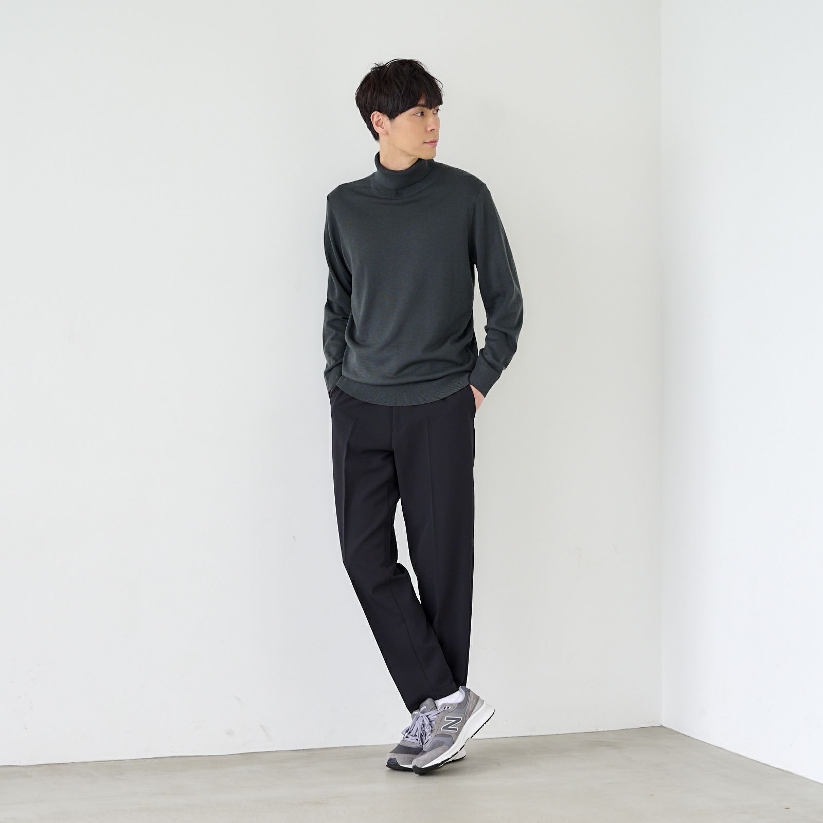 ハイゲージ　タートルネックプルオーバー