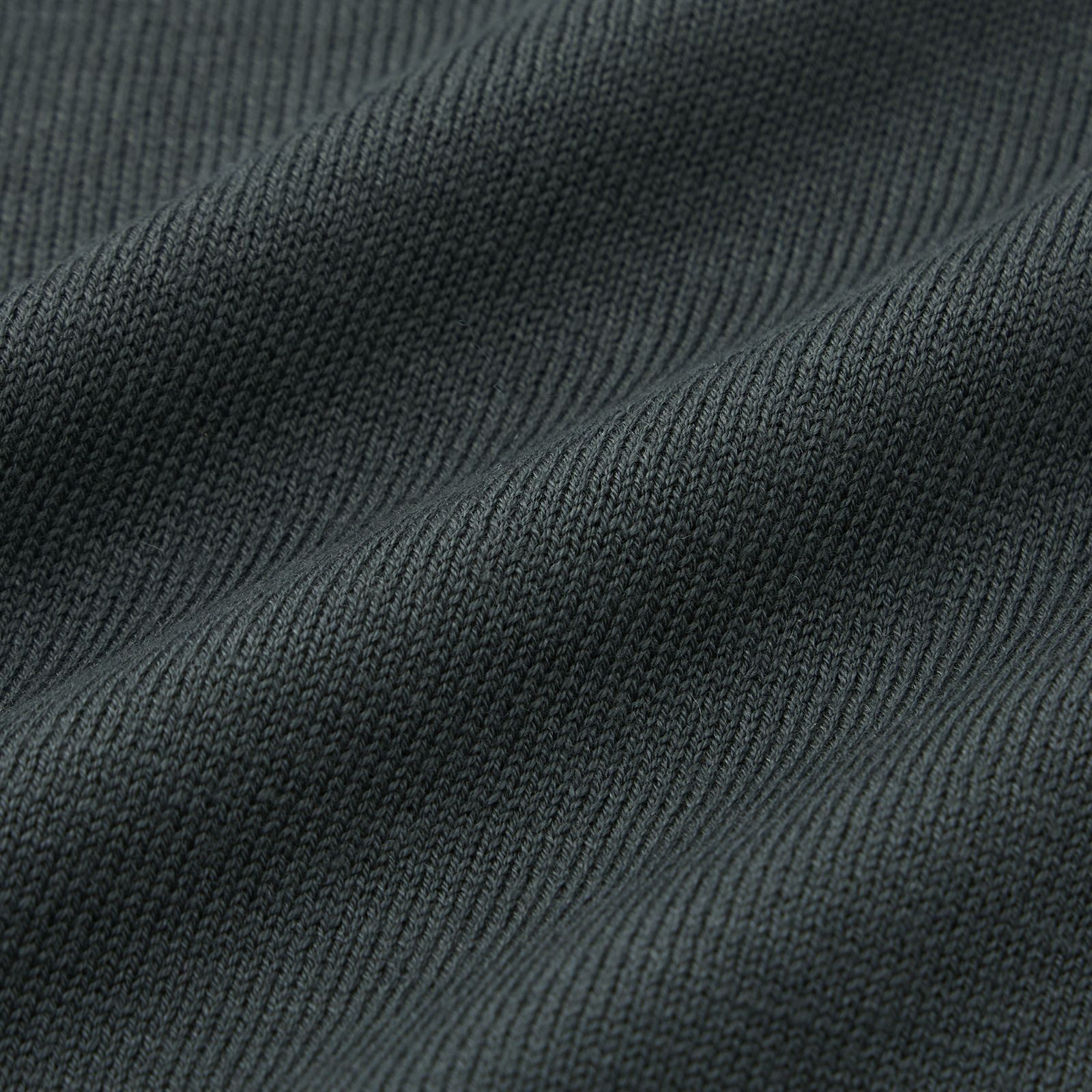 ハイゲージ　タートルネックプルオーバー