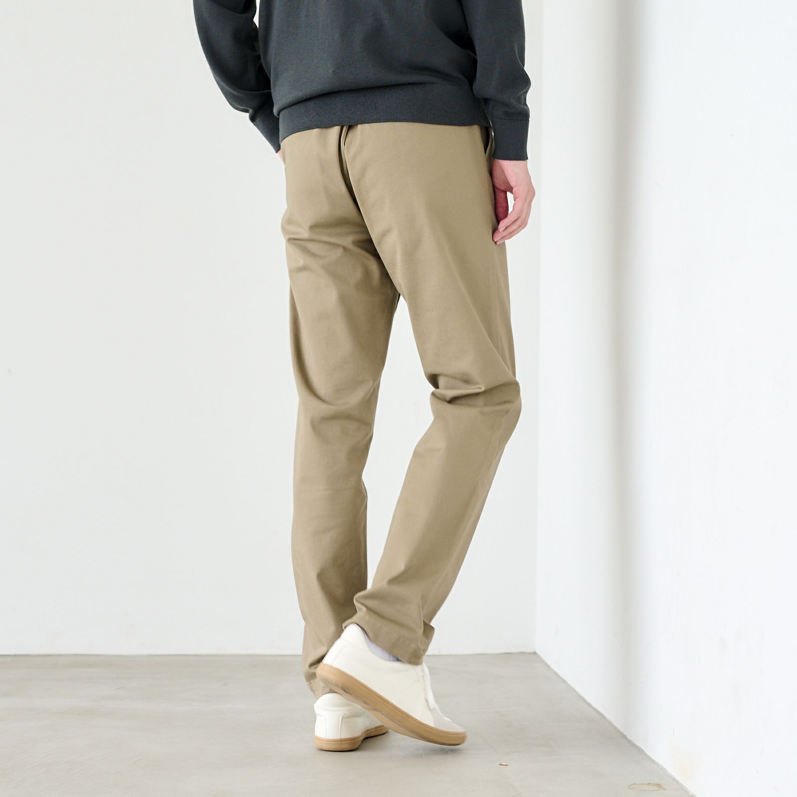 ピースフィットウォーム　レギュラーフィットスーパーストレッチチノパンツ