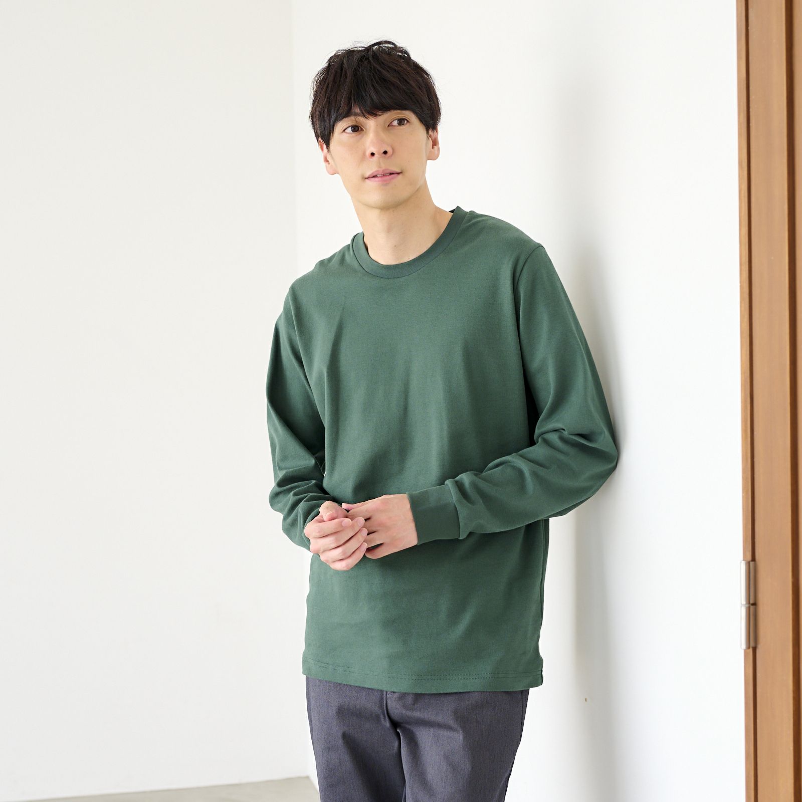 コットン起毛　クルーネック長袖Tシャツ