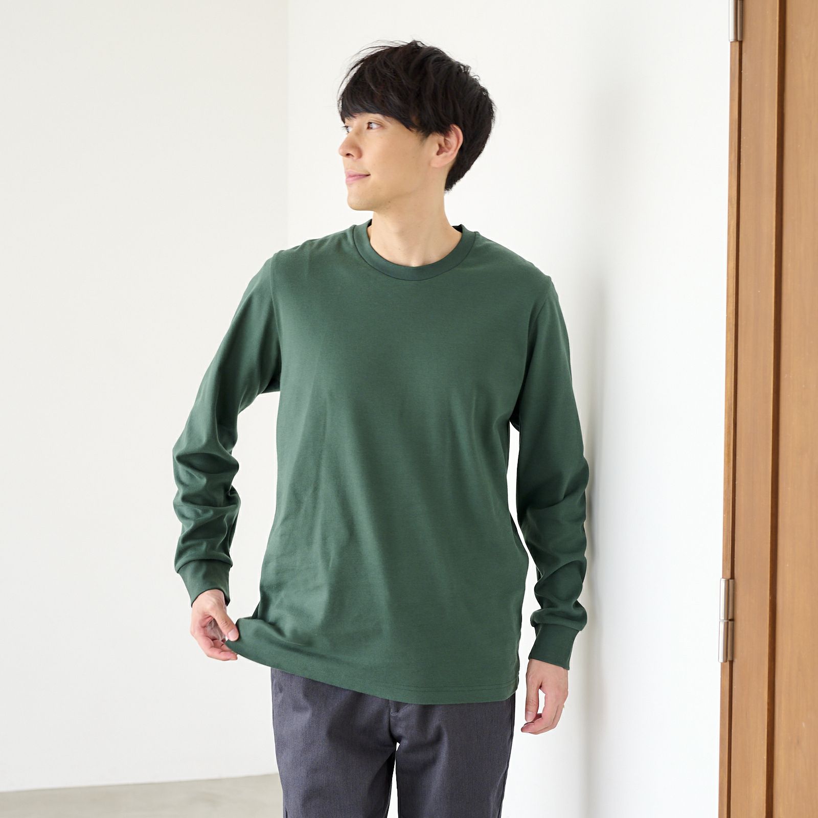 コットン起毛　クルーネック長袖Tシャツ