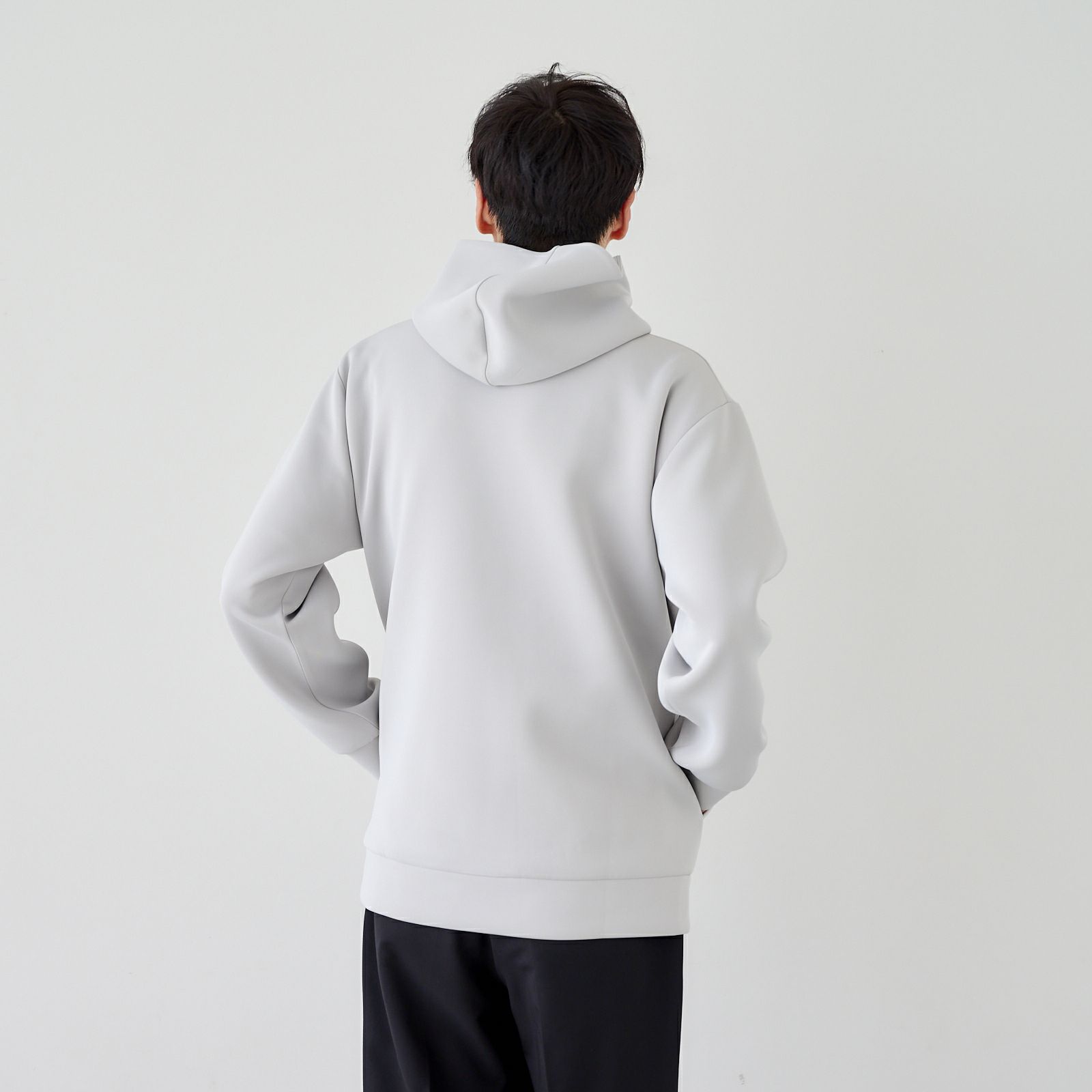 エアリースウェット　長袖プルパーカ