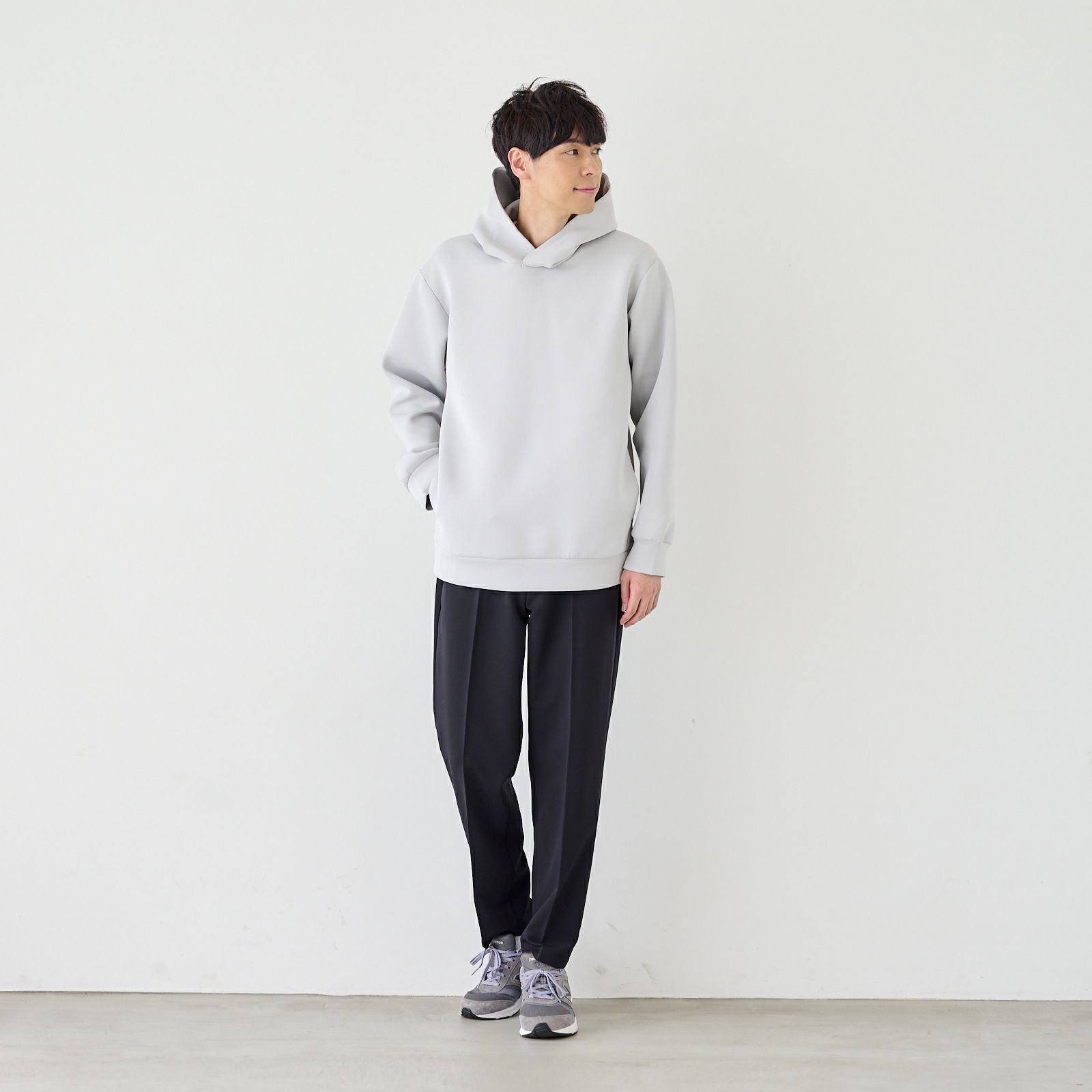 エアリースウェット　長袖プルパーカ