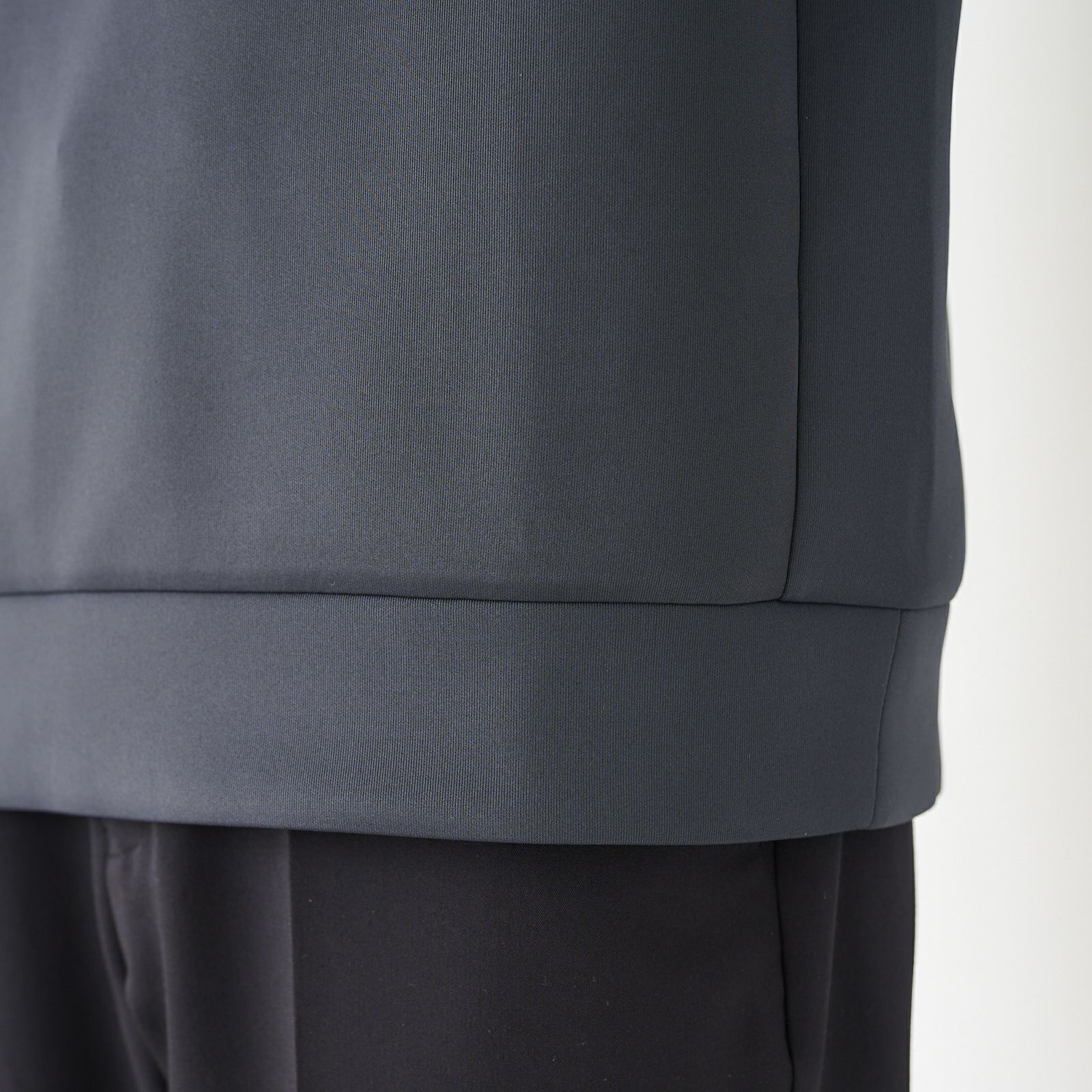 エアリースウェット　クルーネッックプルオーバー