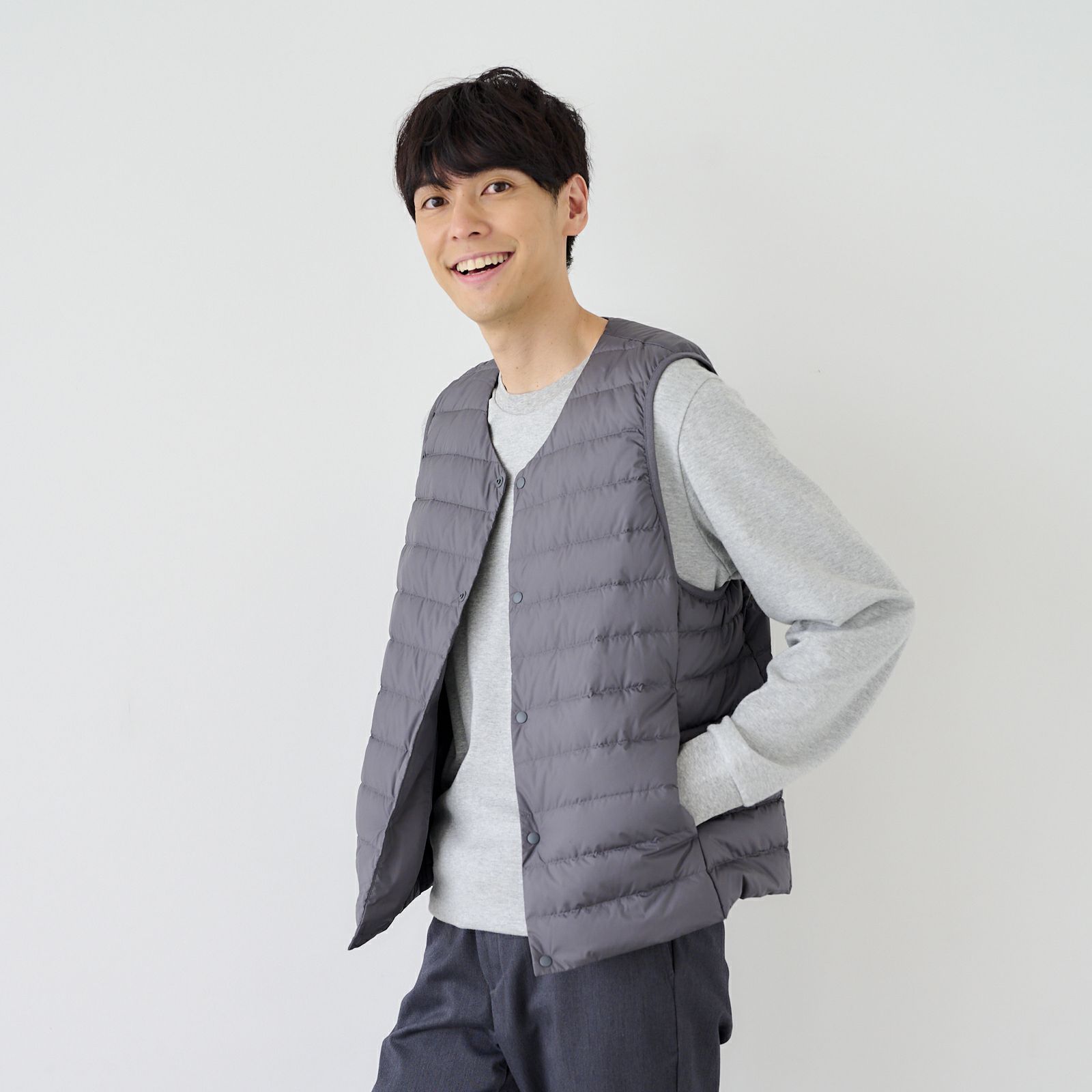 ウオッシャブル　ダウンベスト