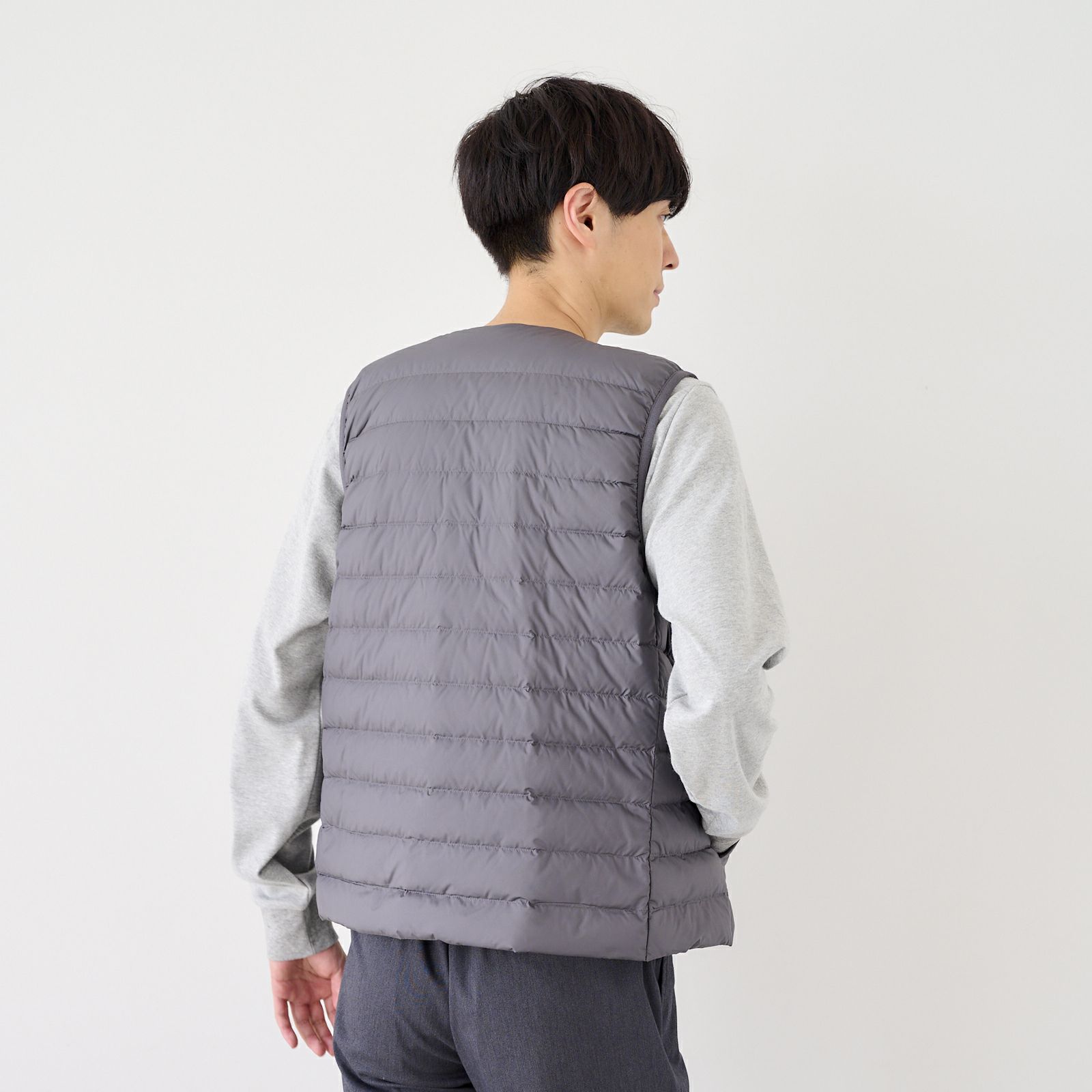 ウオッシャブル　ダウンベスト