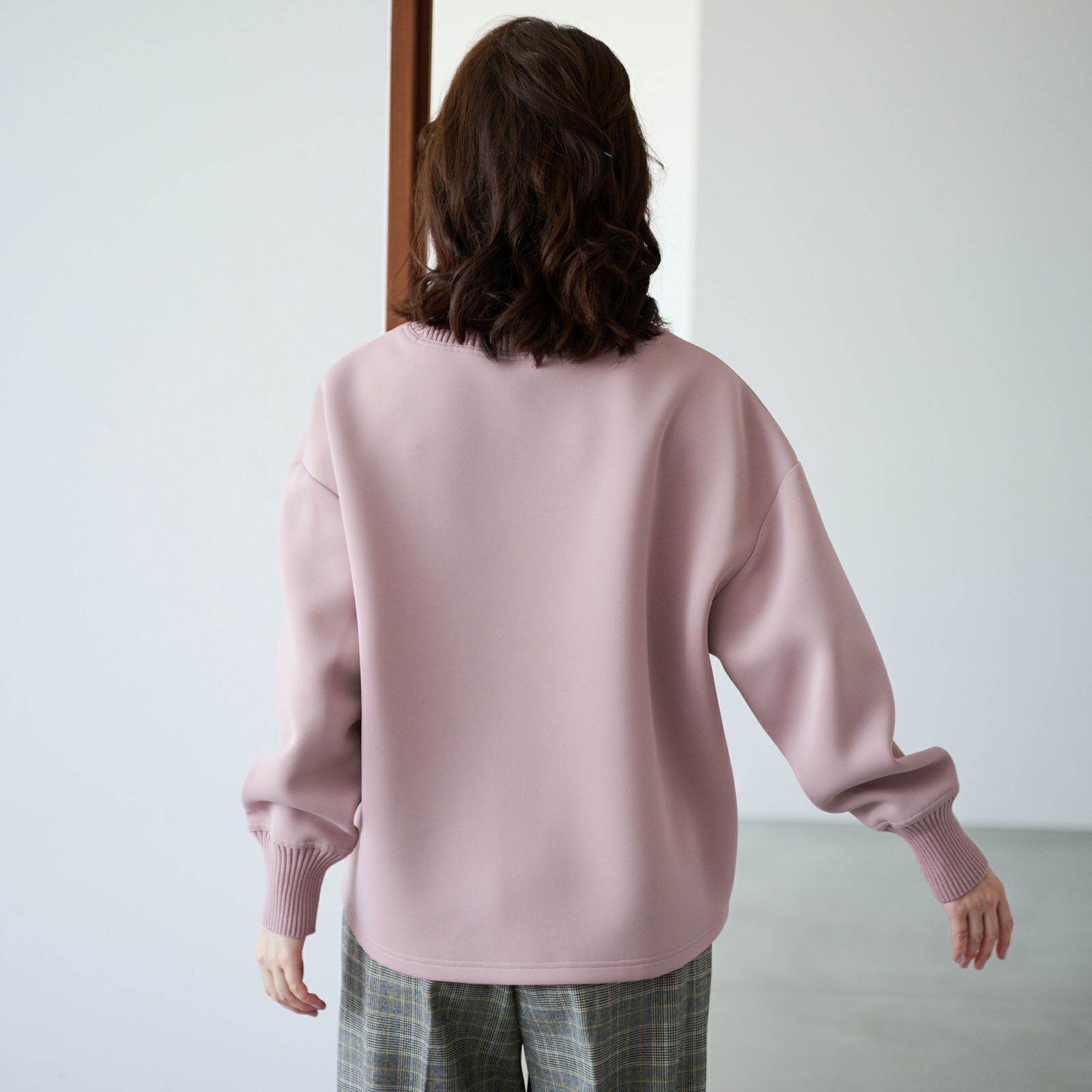 エアリースウェット襟リブプルオーバー