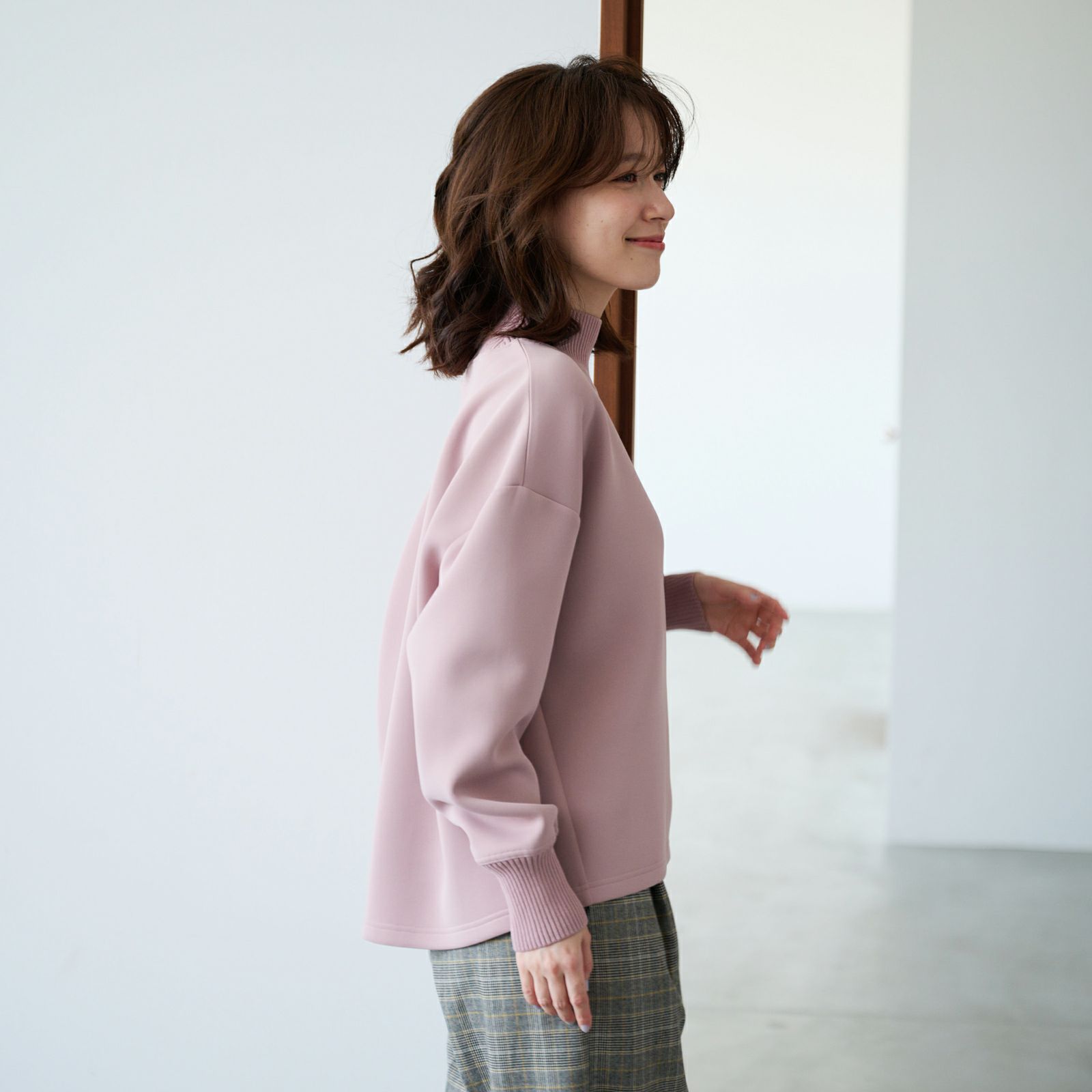 エアリースウェット襟リブプルオーバー