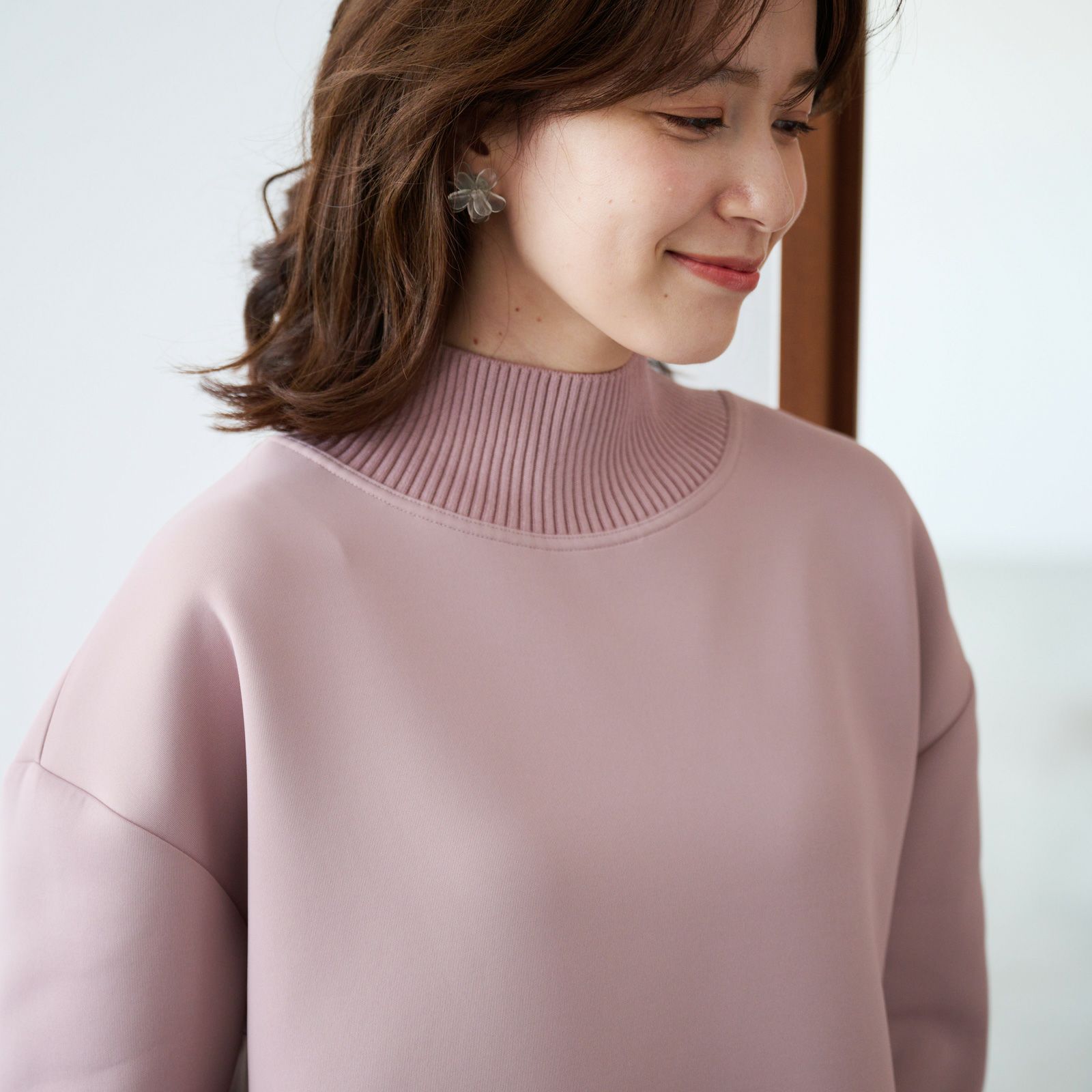 エアリースウェット襟リブプルオーバー