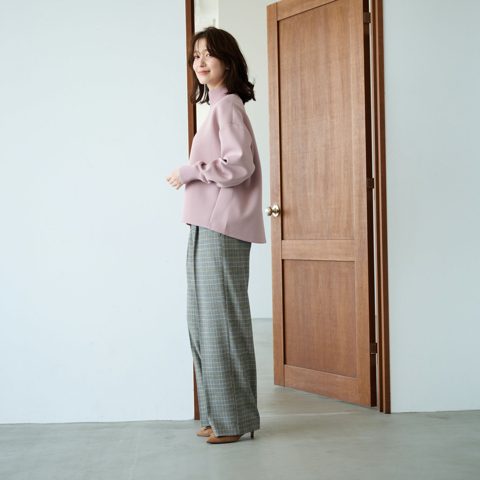 エアリースウェット襟リブプルオーバー