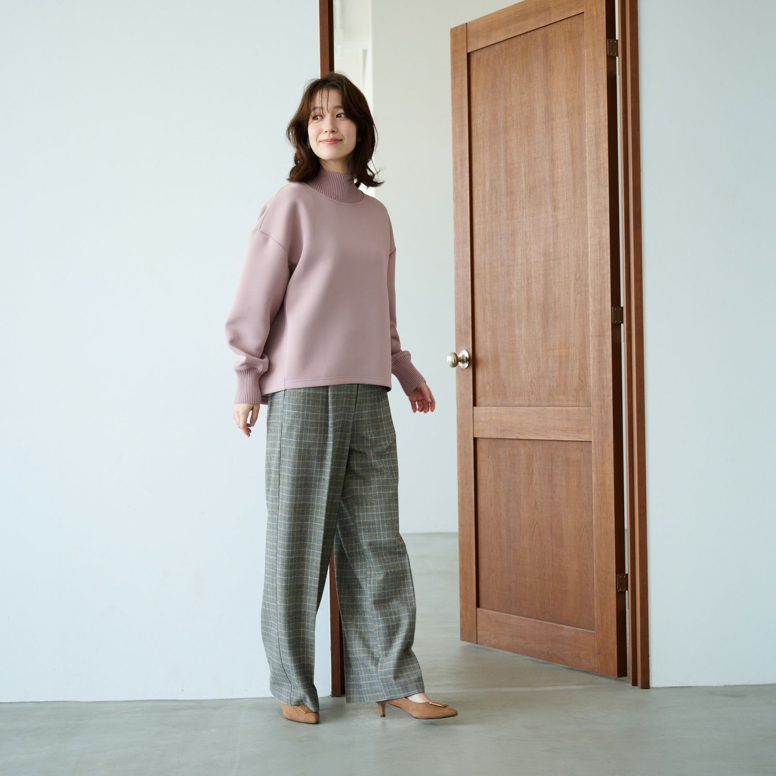 エアリースウェット襟リブプルオーバー