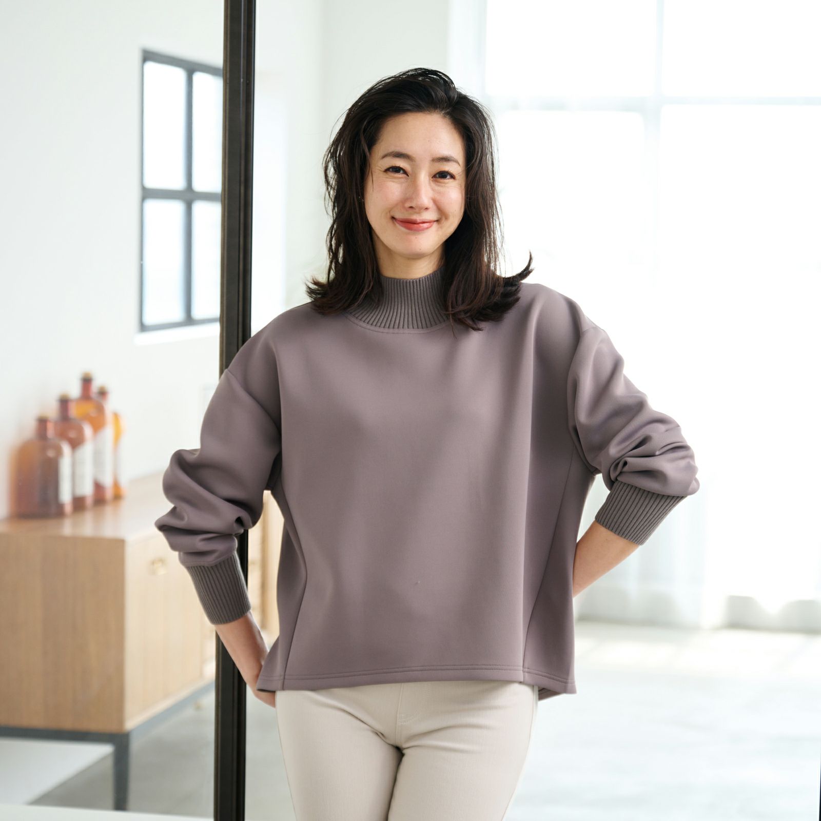 エアリースウェット襟リブプルオーバー