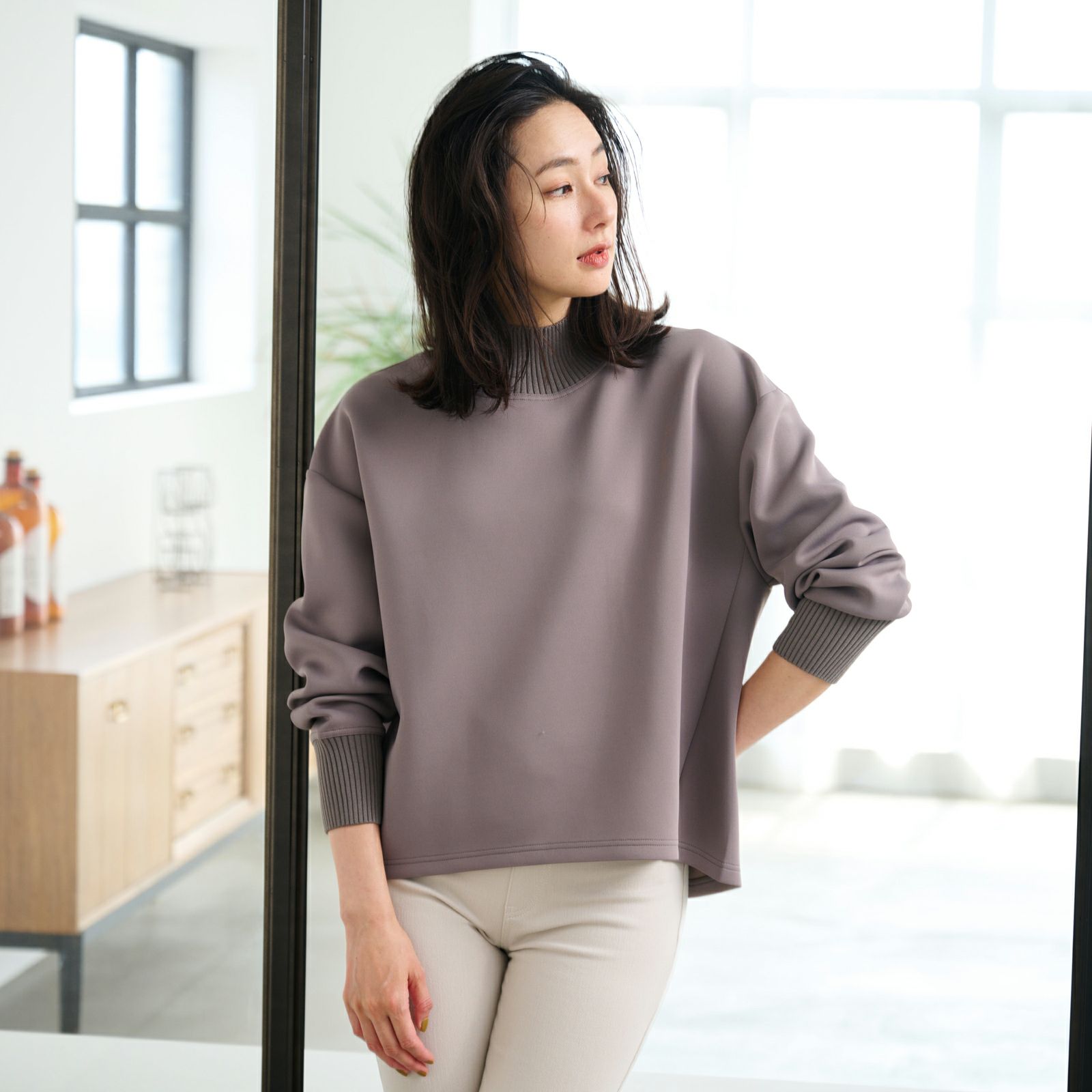 エアリースウェット襟リブプルオーバー