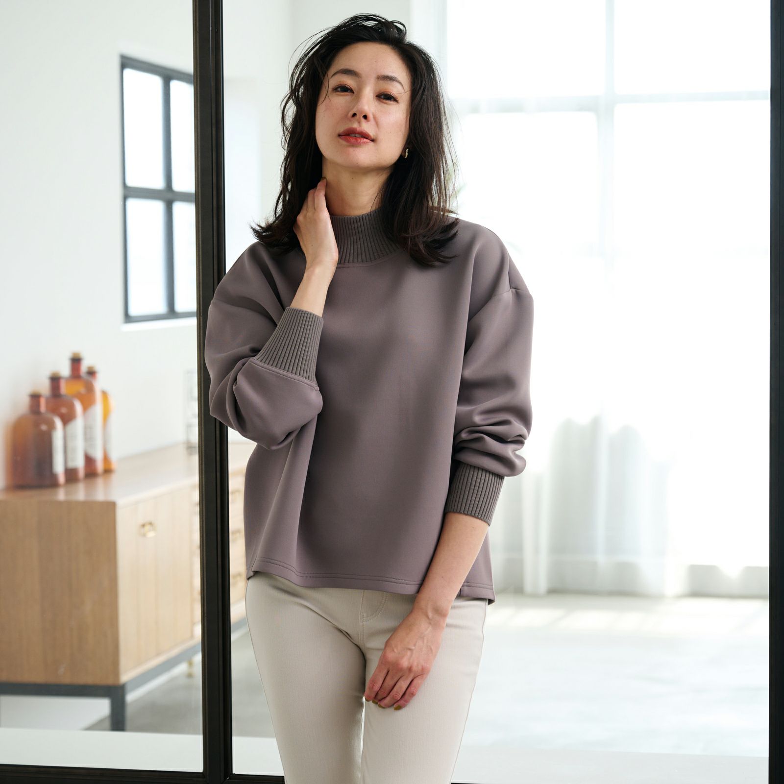 エアリースウェット襟リブプルオーバー