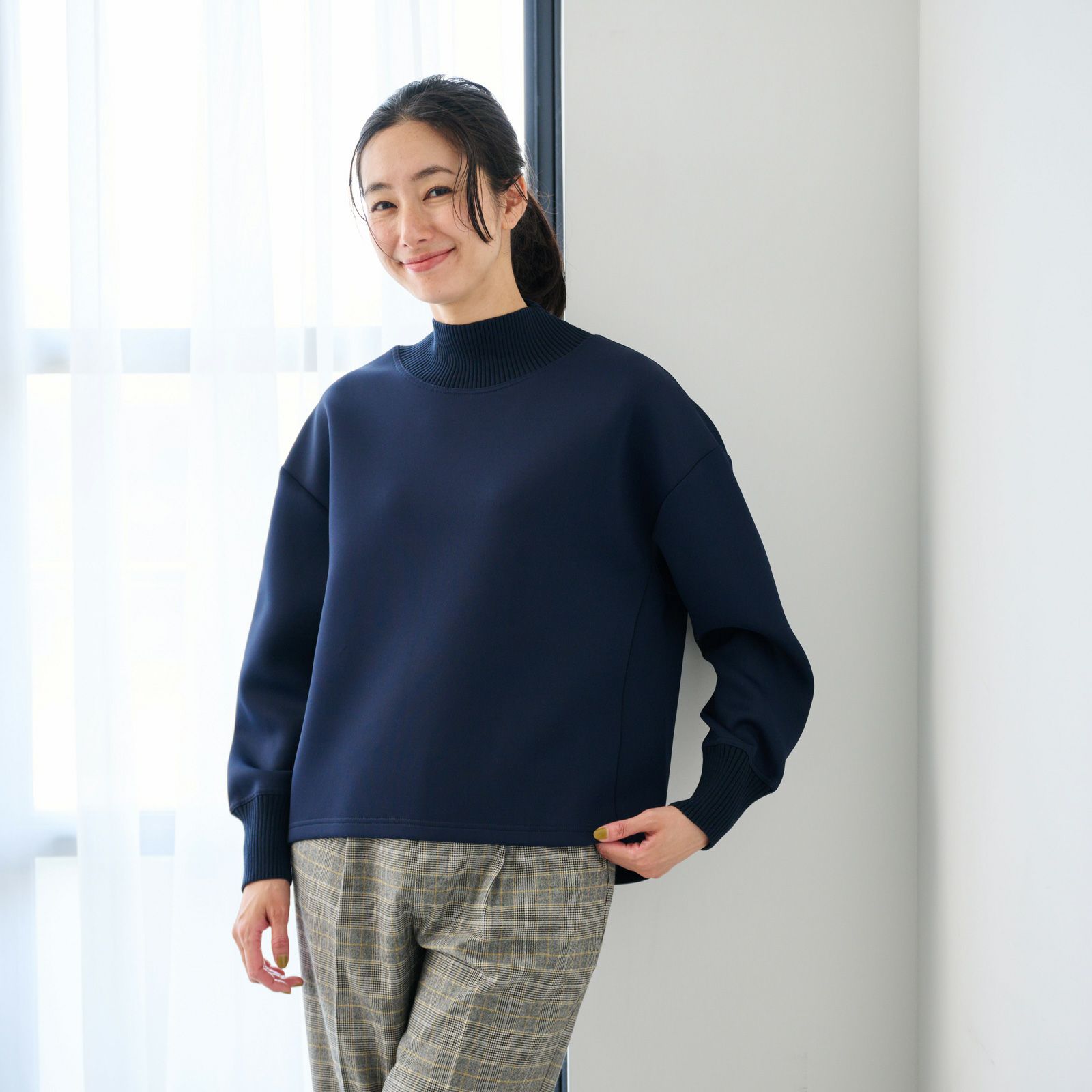 エアリースウェット襟リブプルオーバー