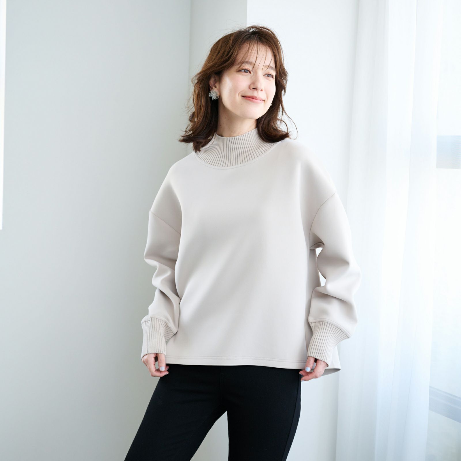 エアリースウェット襟リブプルオーバー