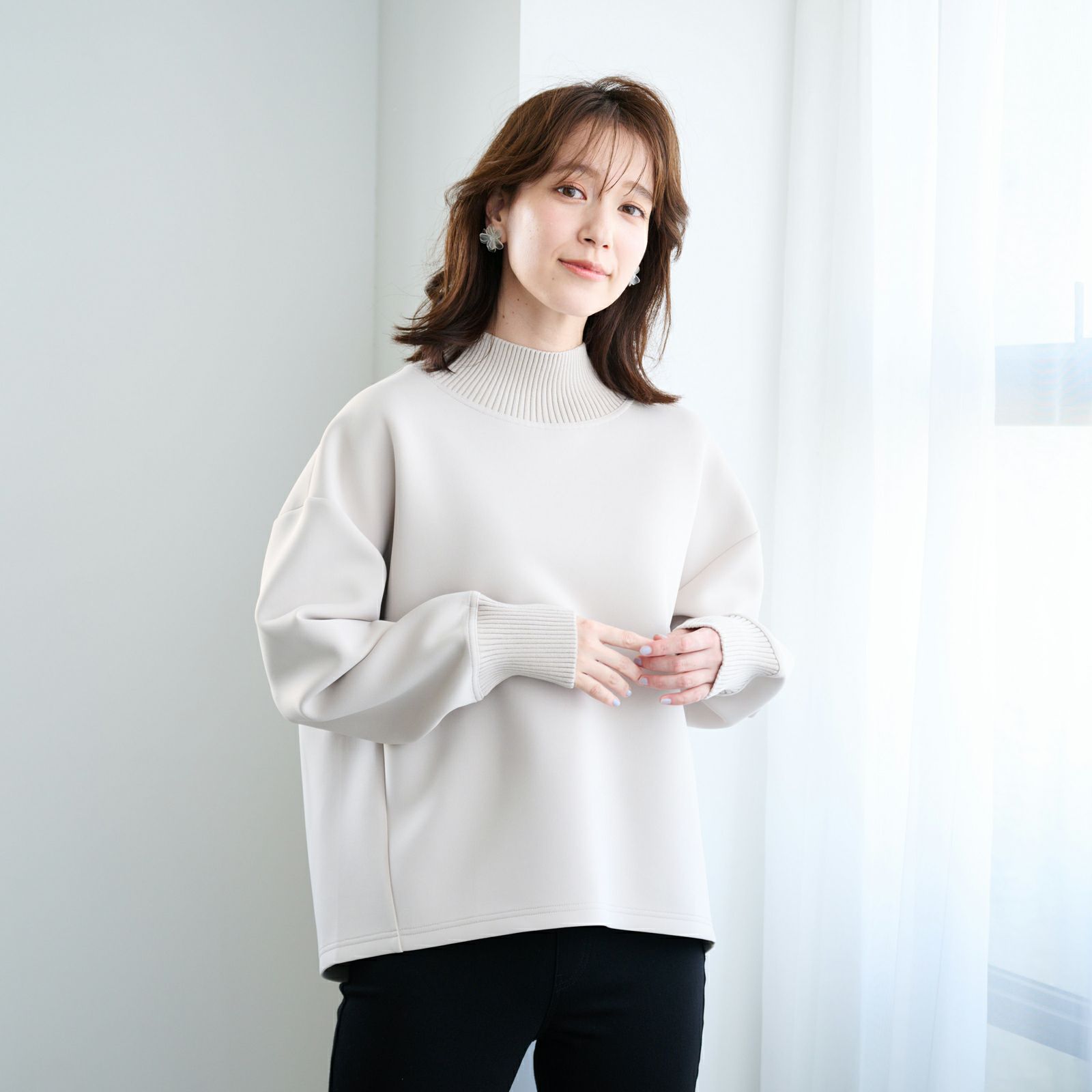 エアリースウェット襟リブプルオーバー