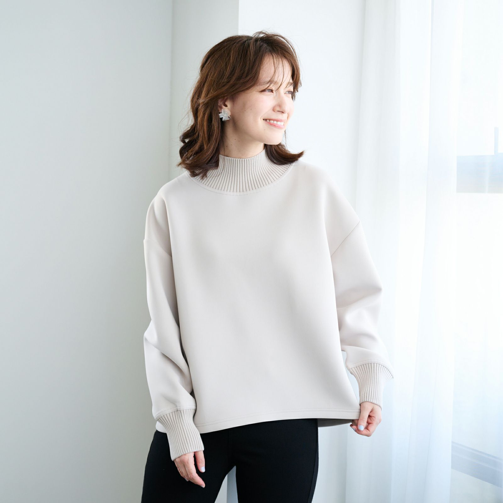 エアリースウェット襟リブプルオーバー