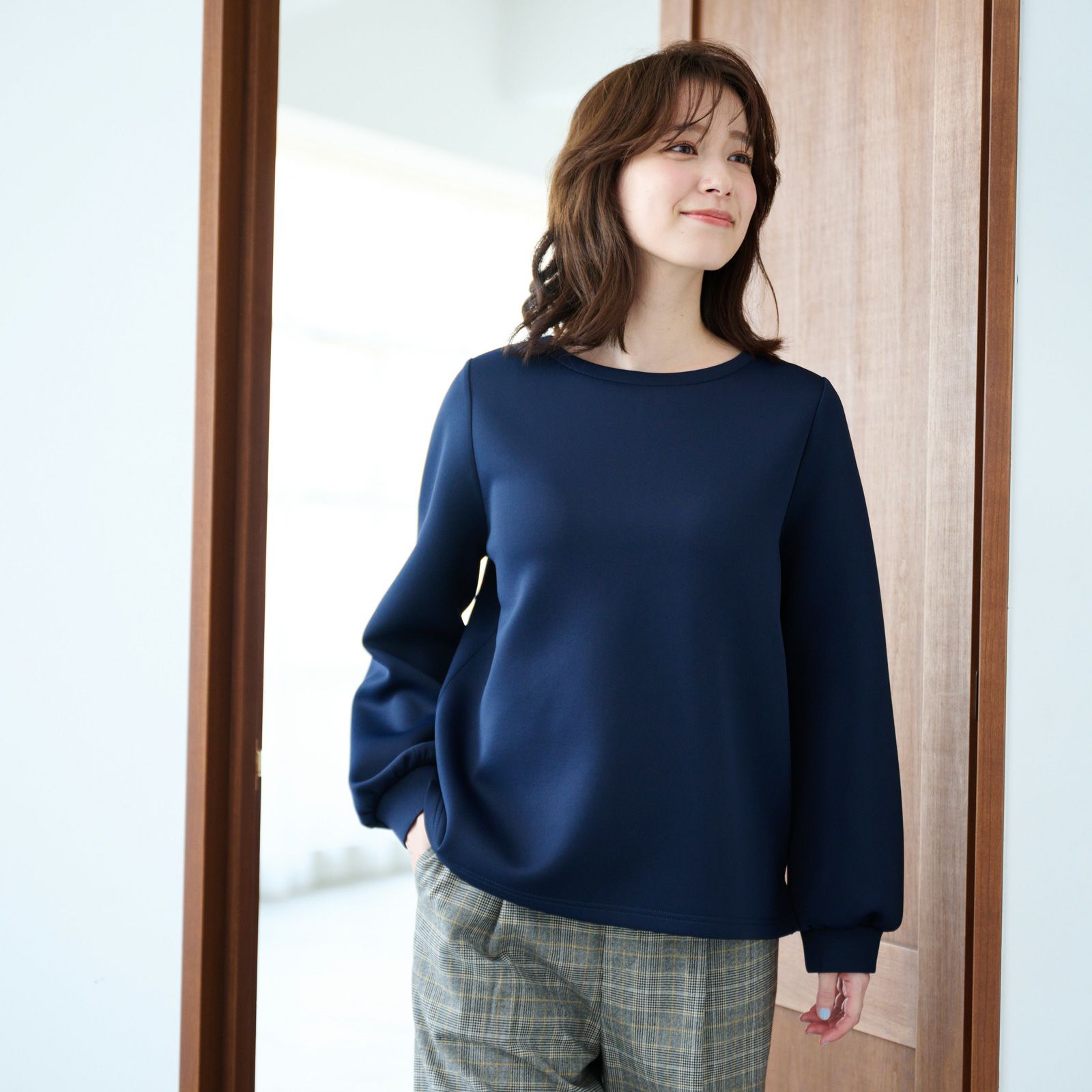 エアリースウェット 袖口ギャザープルオーバー