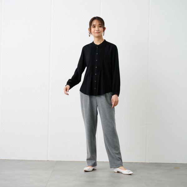 起毛カットソー　ストレートパンツ