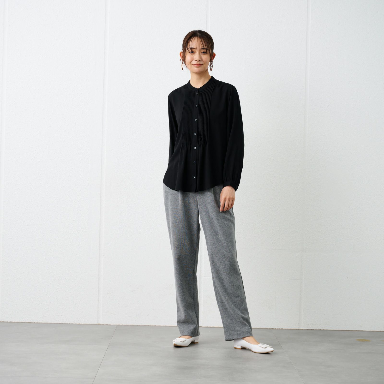 起毛カットソー　ストレートパンツ