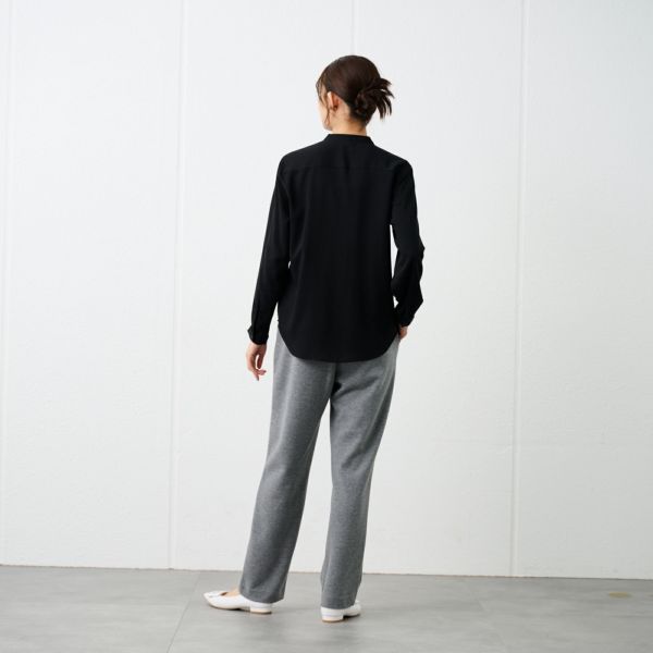 起毛カットソー　ストレートパンツ