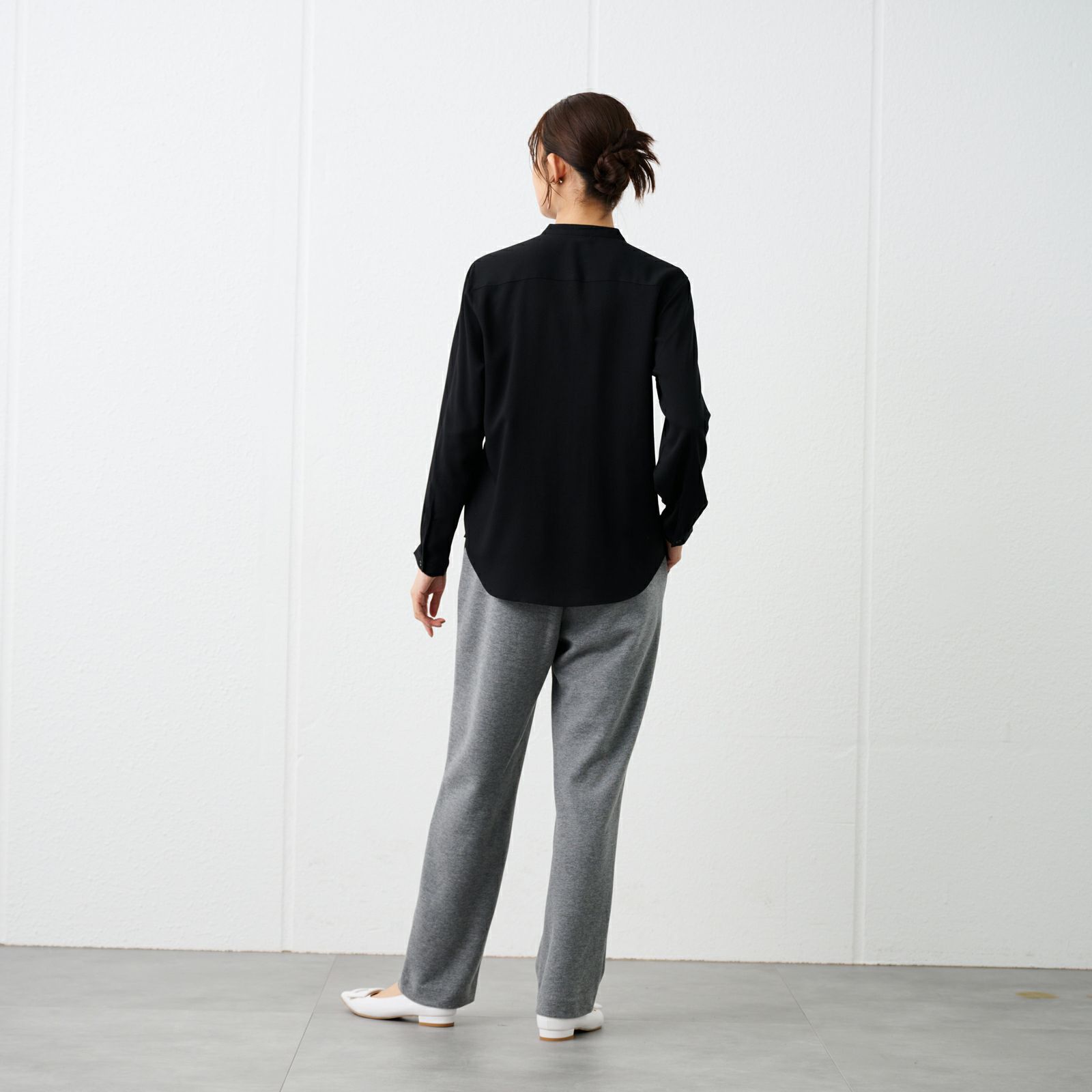 起毛カットソー　ストレートパンツ