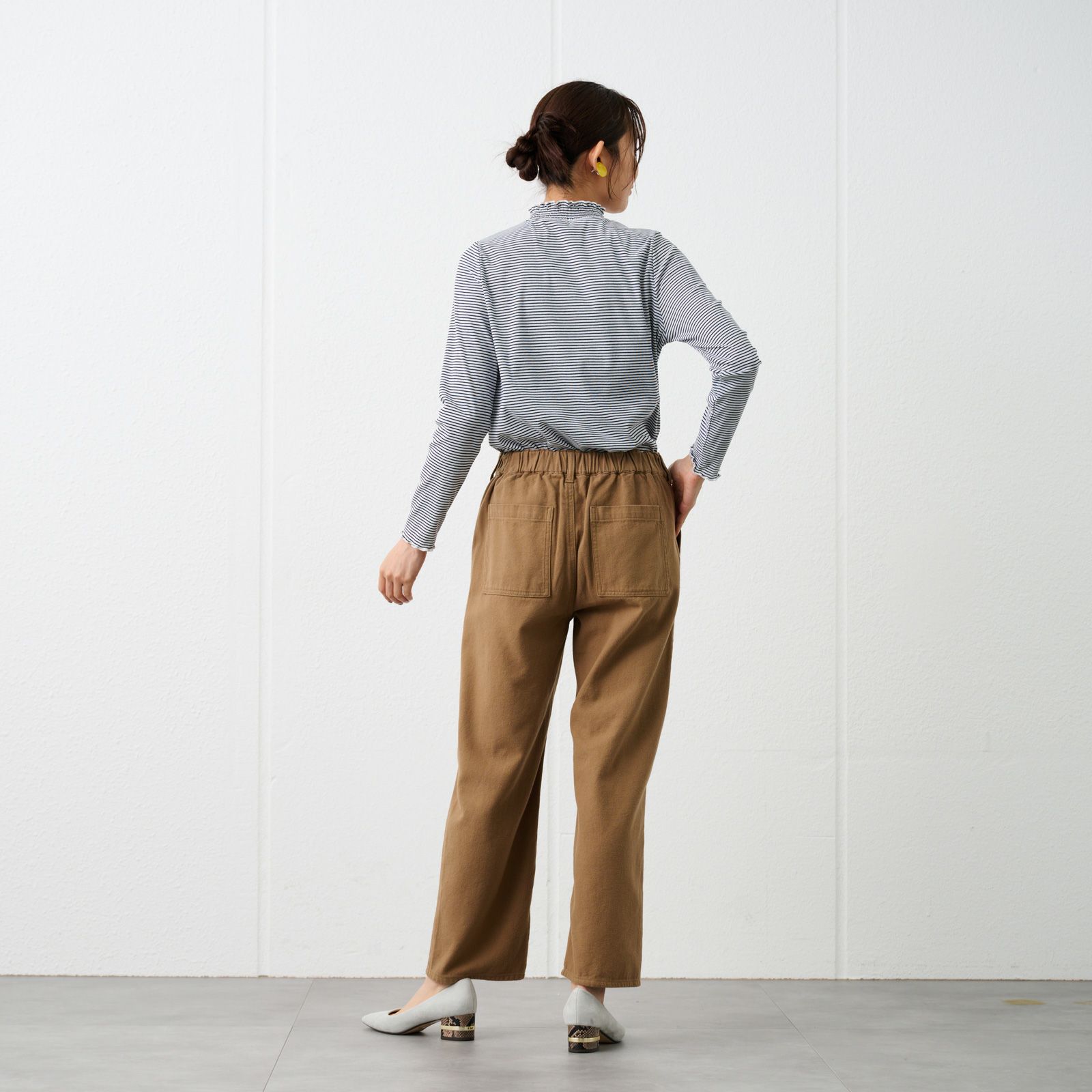コットン100%　ストレートベーカーパンツ