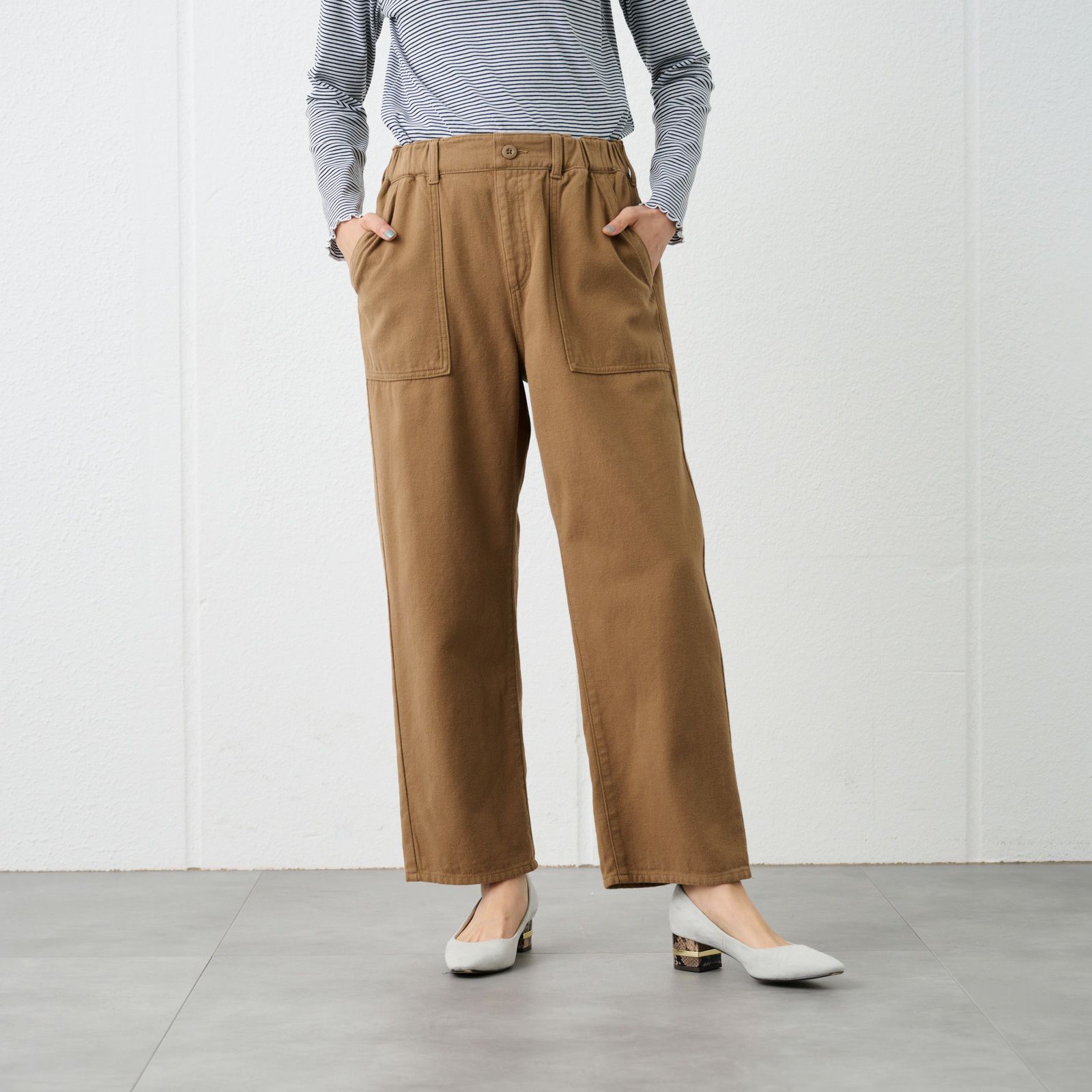 コットン100%　ストレートベーカーパンツ