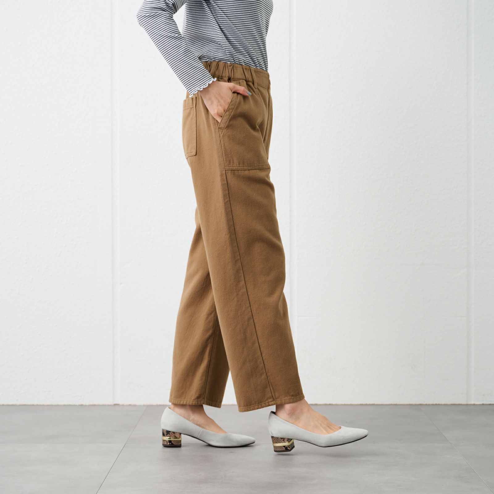 コットン100%　ストレートベーカーパンツ