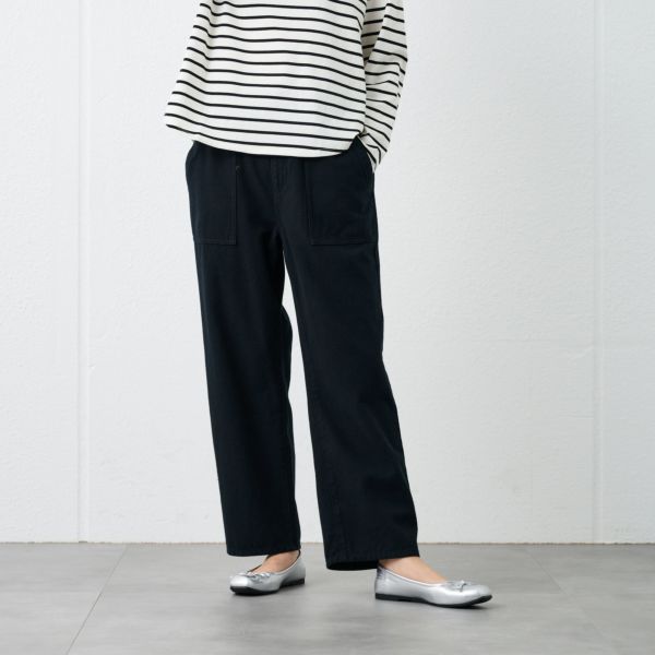 コットン100%　ストレートベーカーパンツ