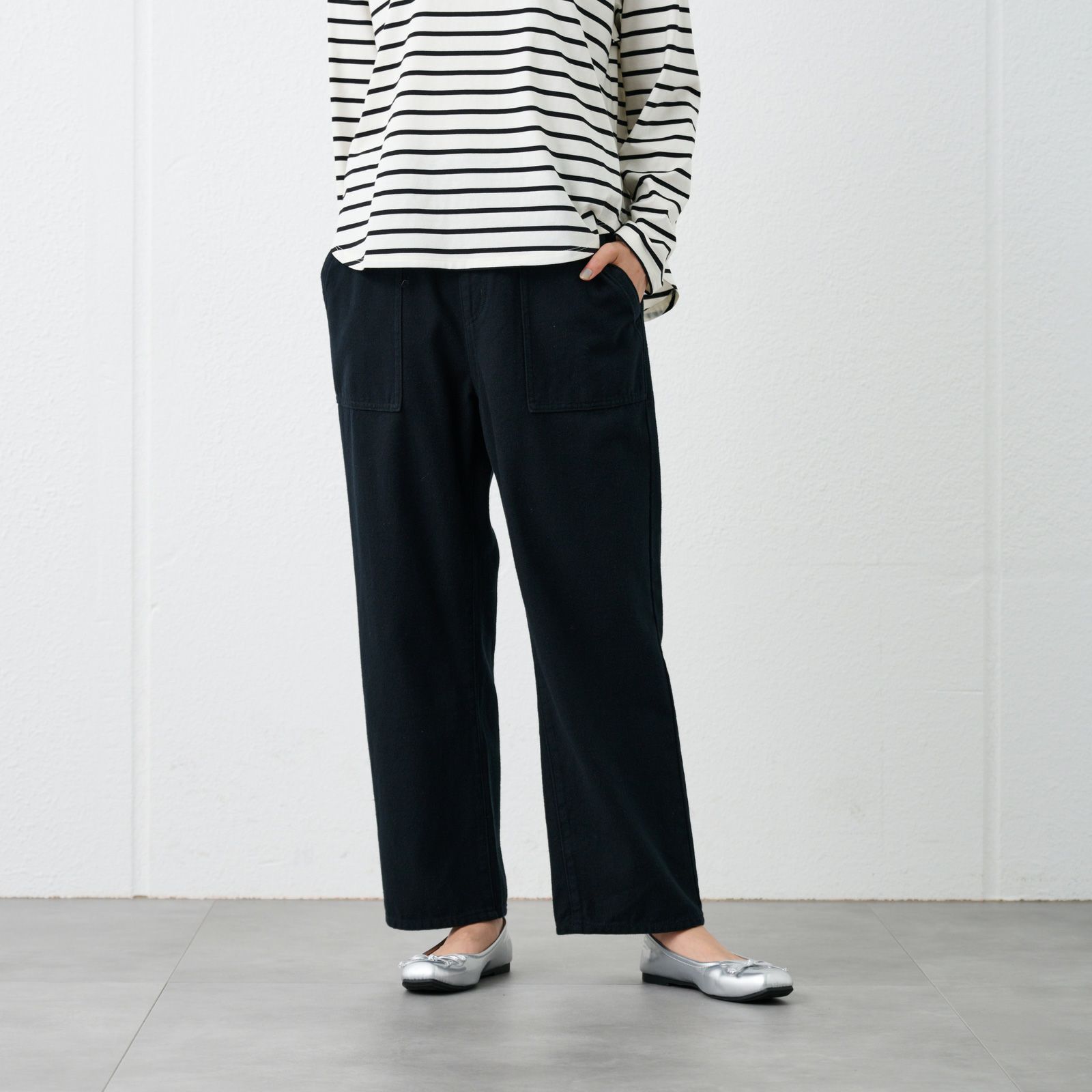 コットン100%　ストレートベーカーパンツ