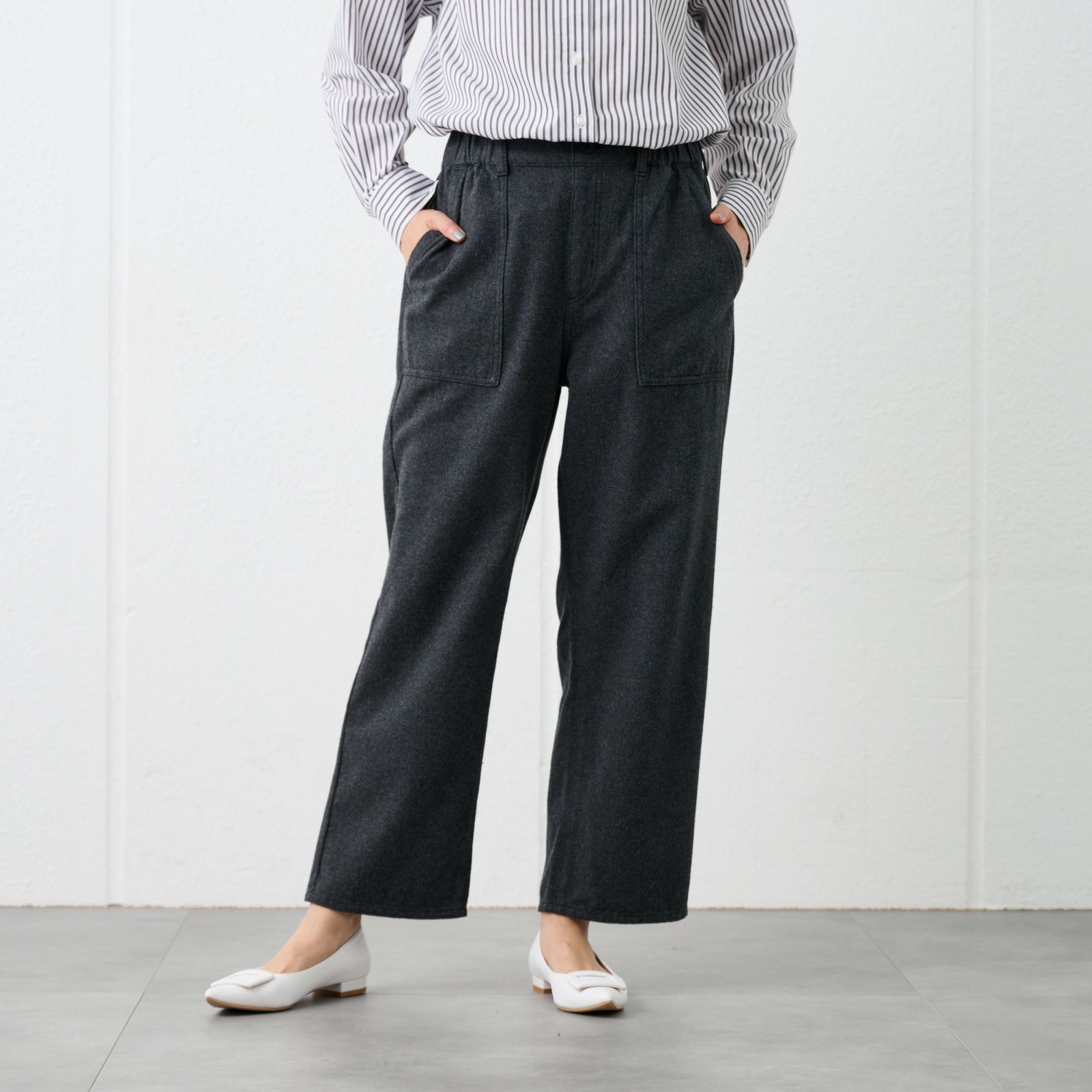 コットン100%　ストレートベーカーパンツ