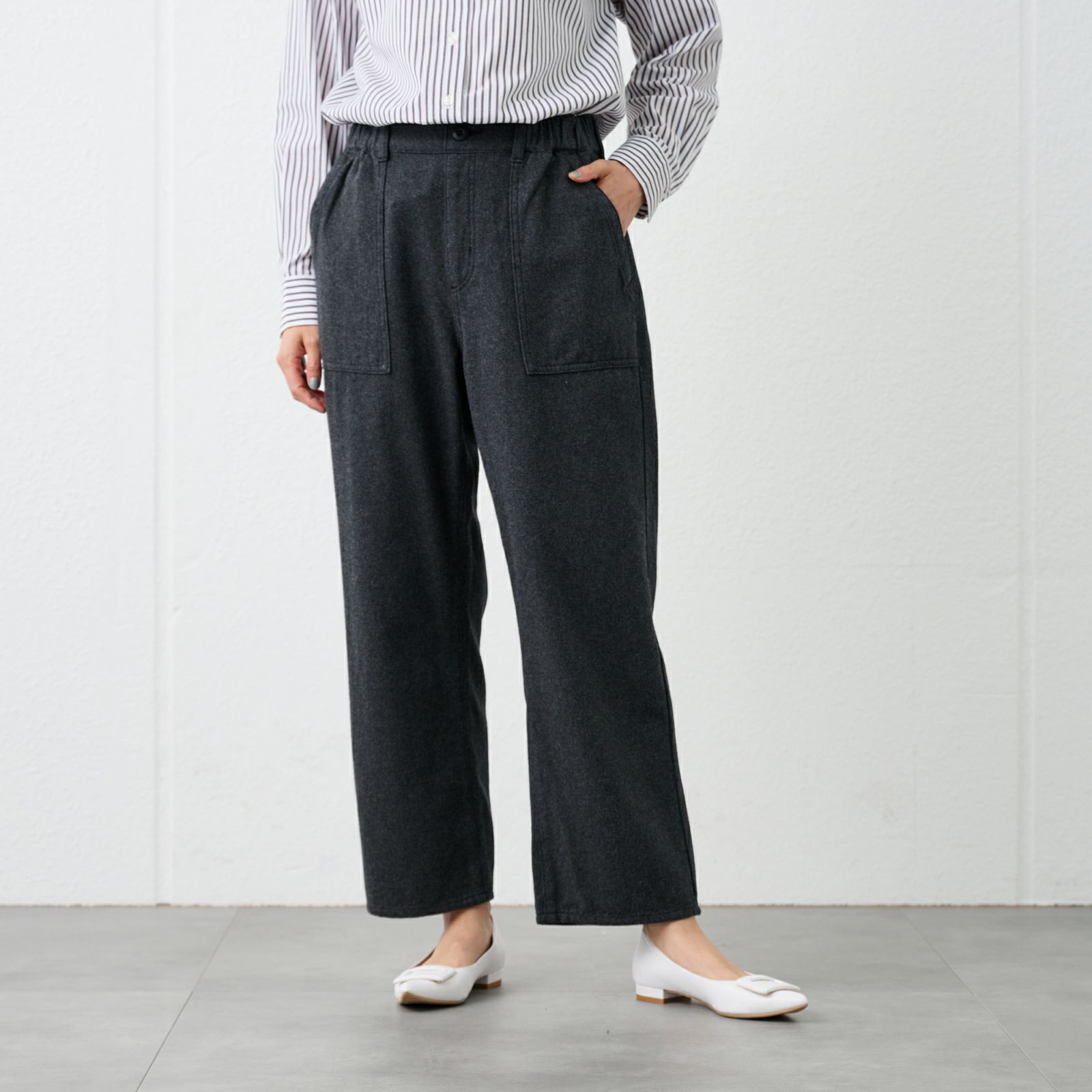 コットン100%　ストレートベーカーパンツ