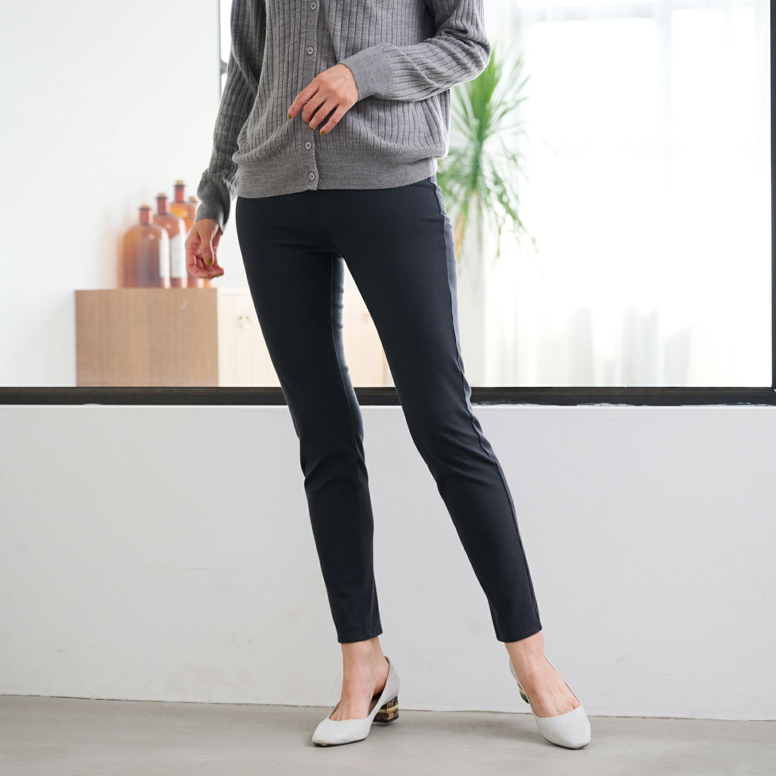 アルガンオイル　裏起毛レギンスパンツ