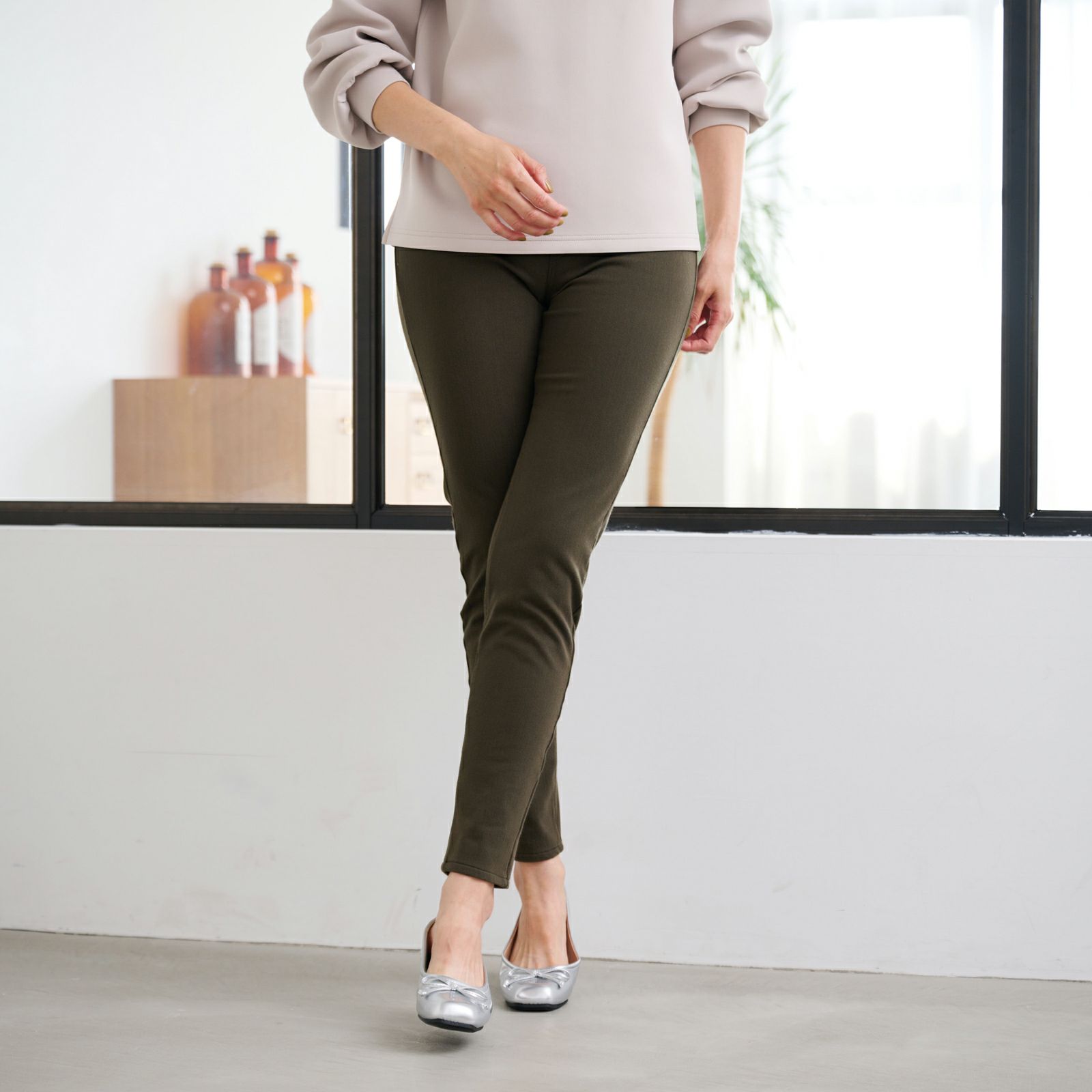 アルガンオイル　裏起毛レギンスパンツ