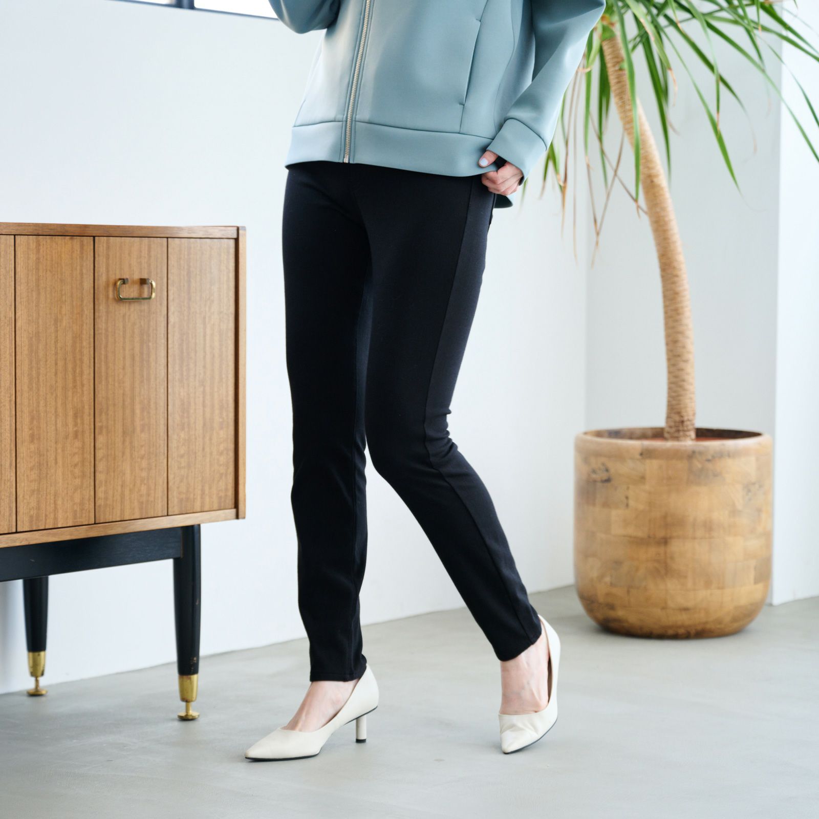 アルガンオイル　裏起毛レギンスパンツ