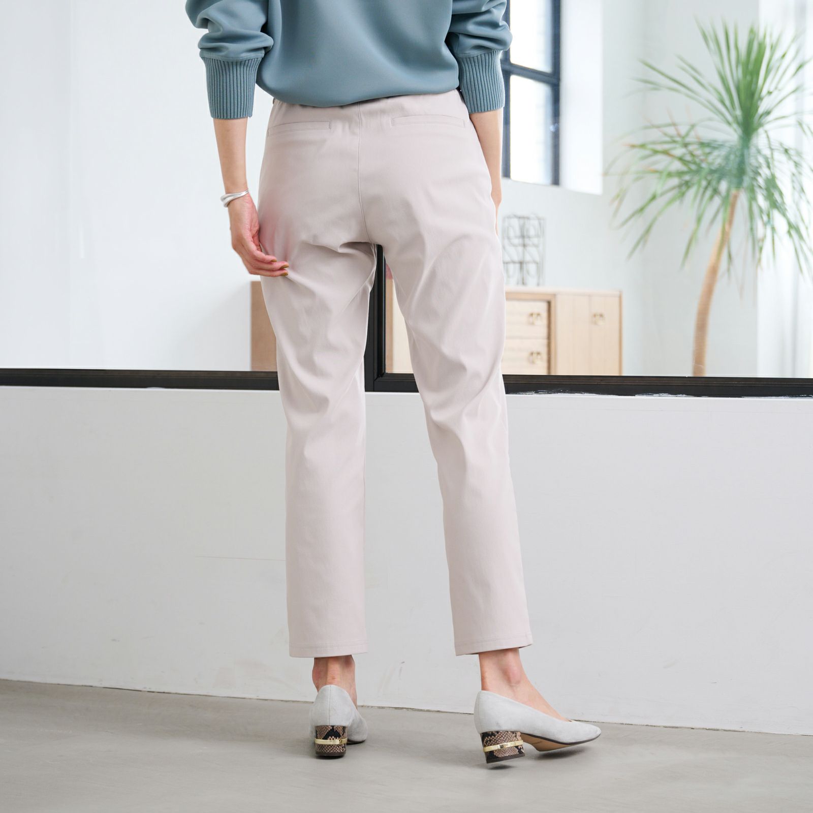 ハイストレッチ裏起毛ストレートパンツ