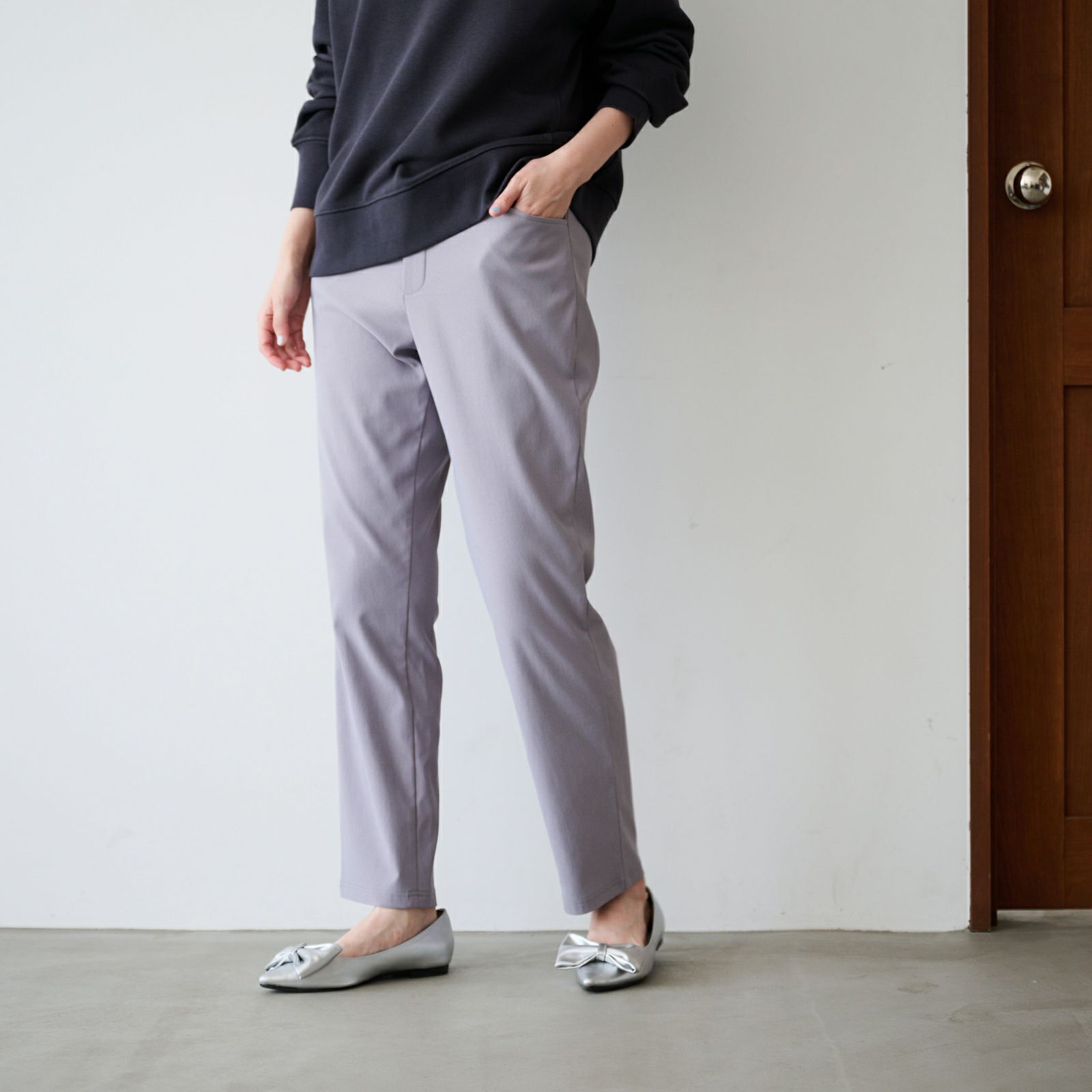 ハイストレッチ裏起毛ストレートパンツ