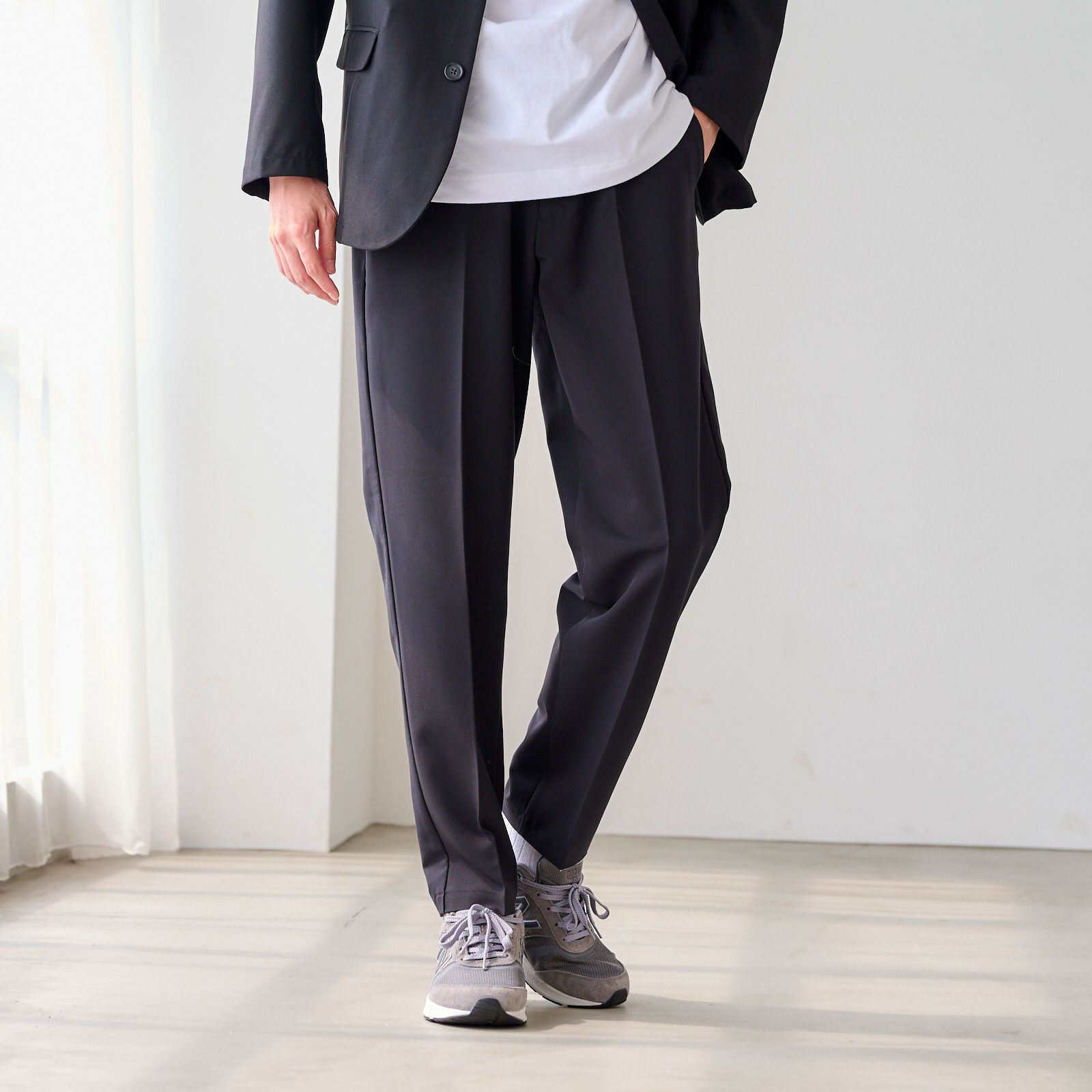 セットアップ　ストレッチTRパンツ