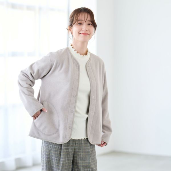 フリースジャケット