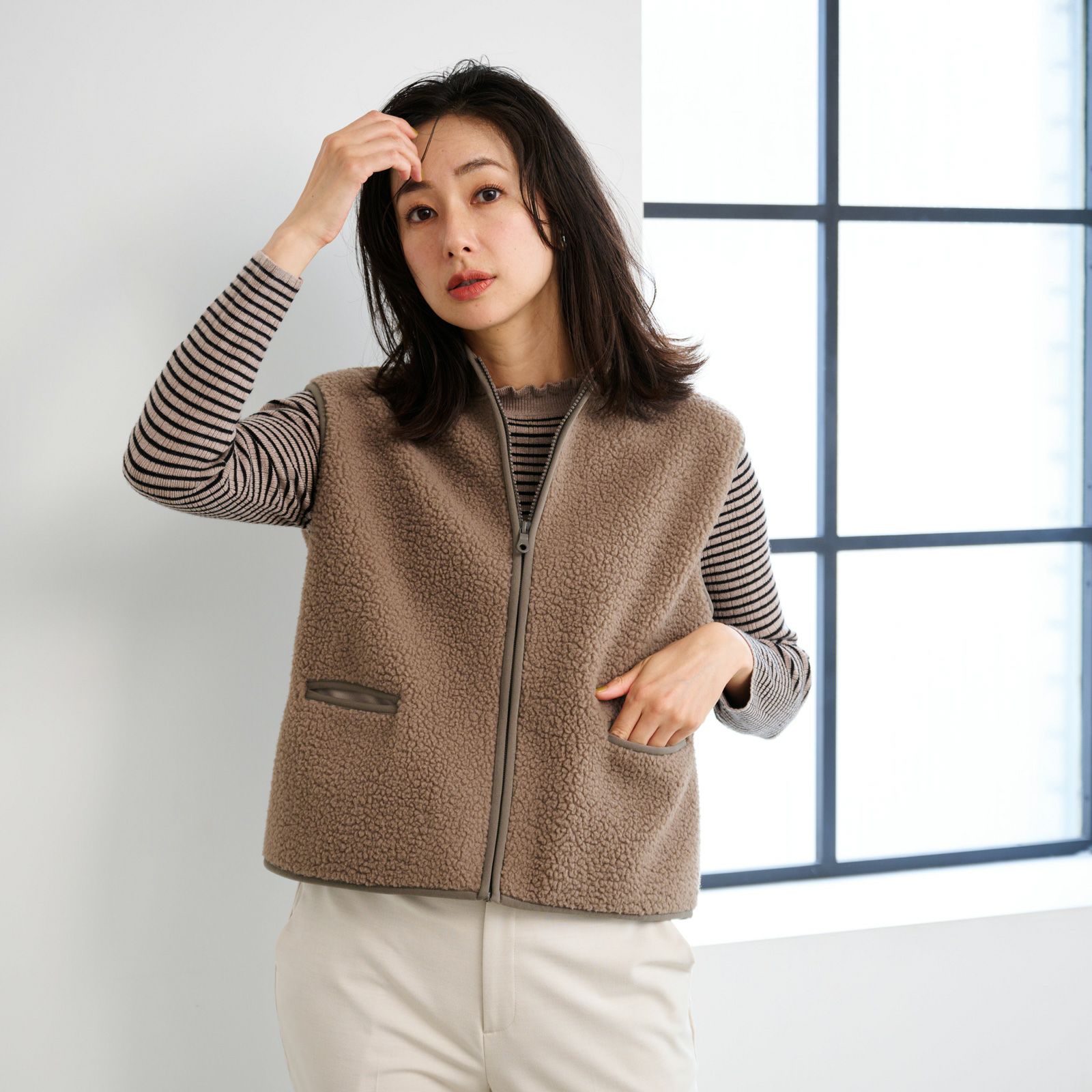 ボアフリースフルジップベスト