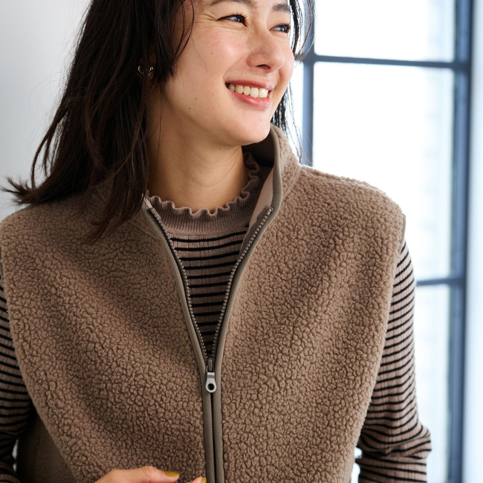 ボアフリースフルジップベスト