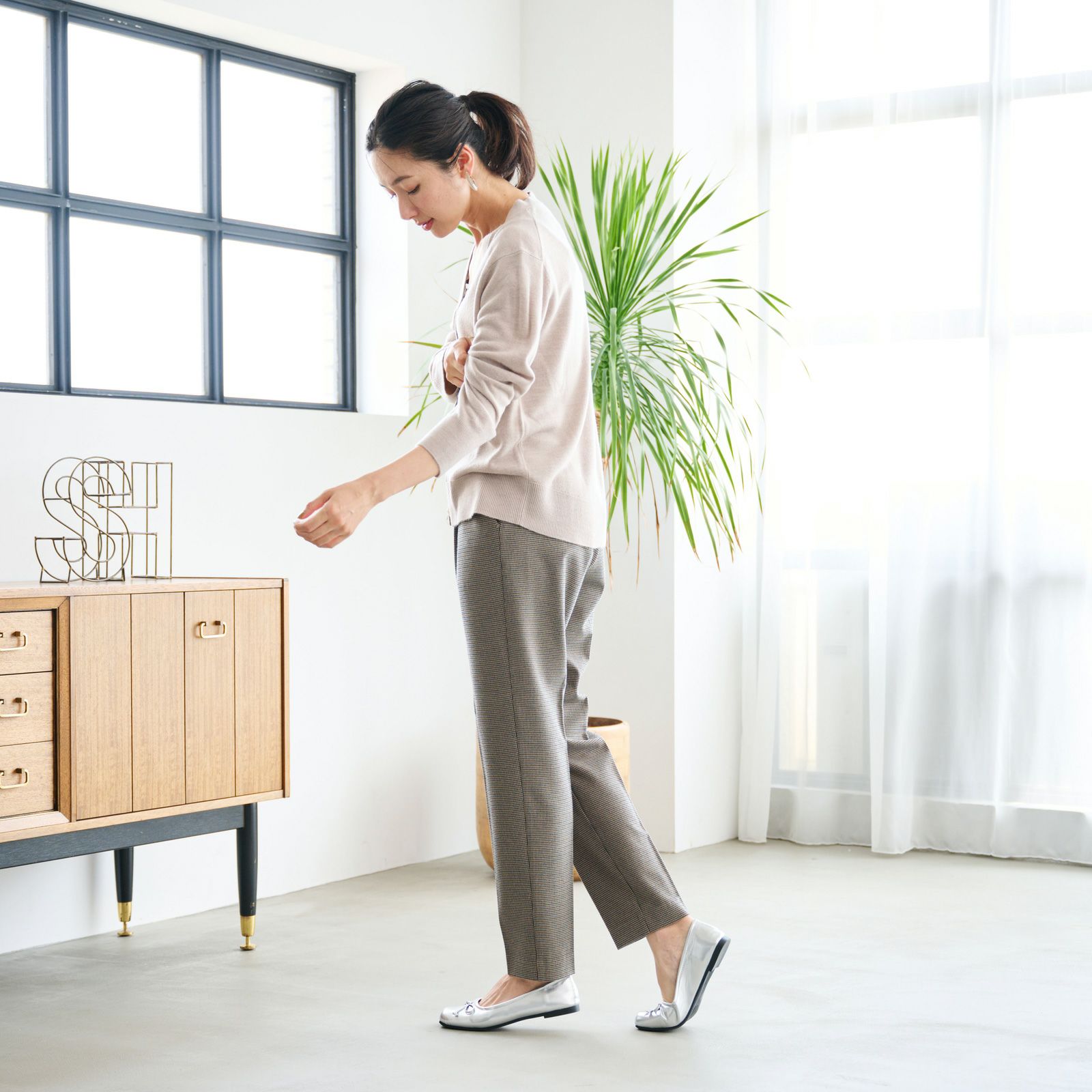 【オルスタ】両面起毛　また下長めテーパードパンツ