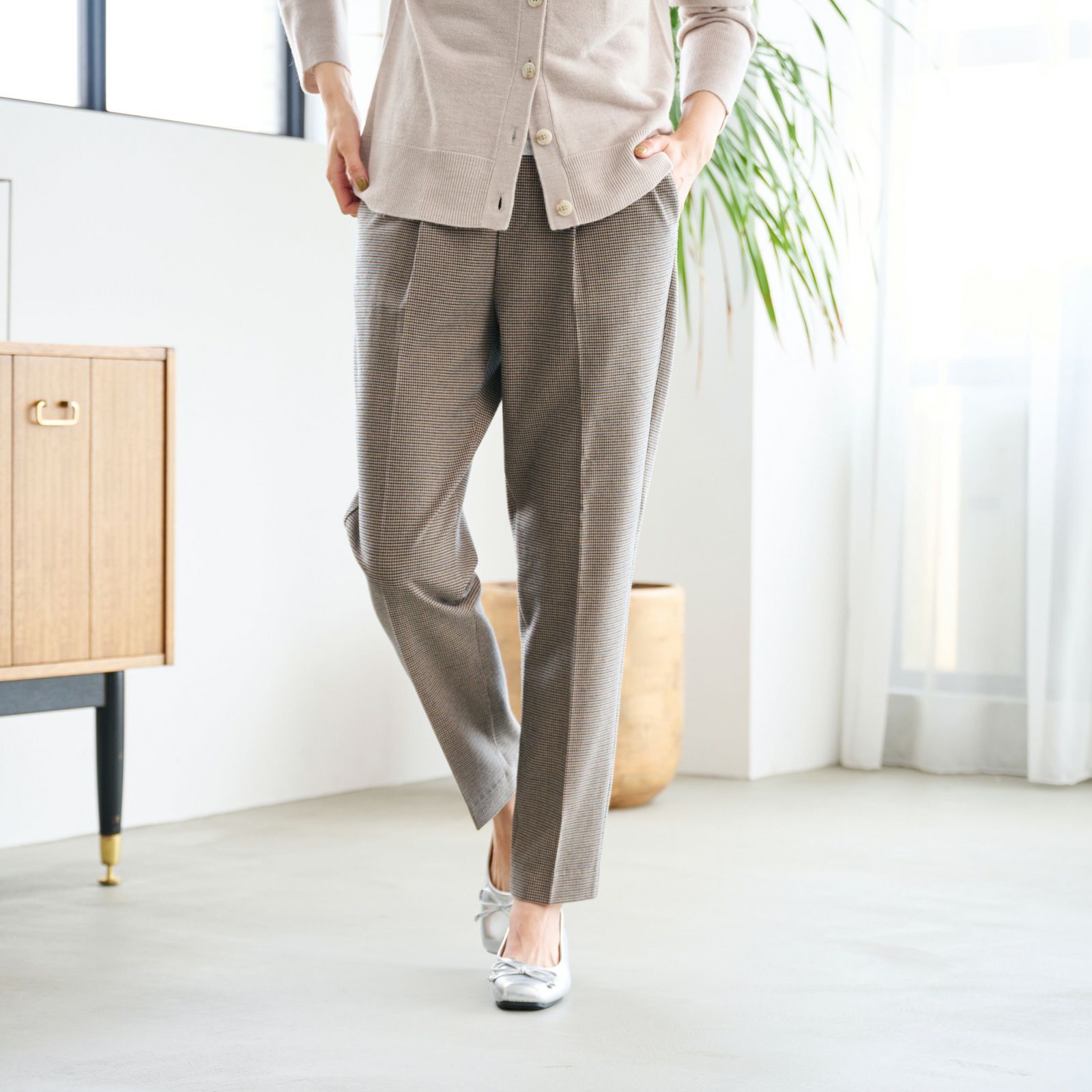 【オルスタ】両面起毛　また下長めテーパードパンツ