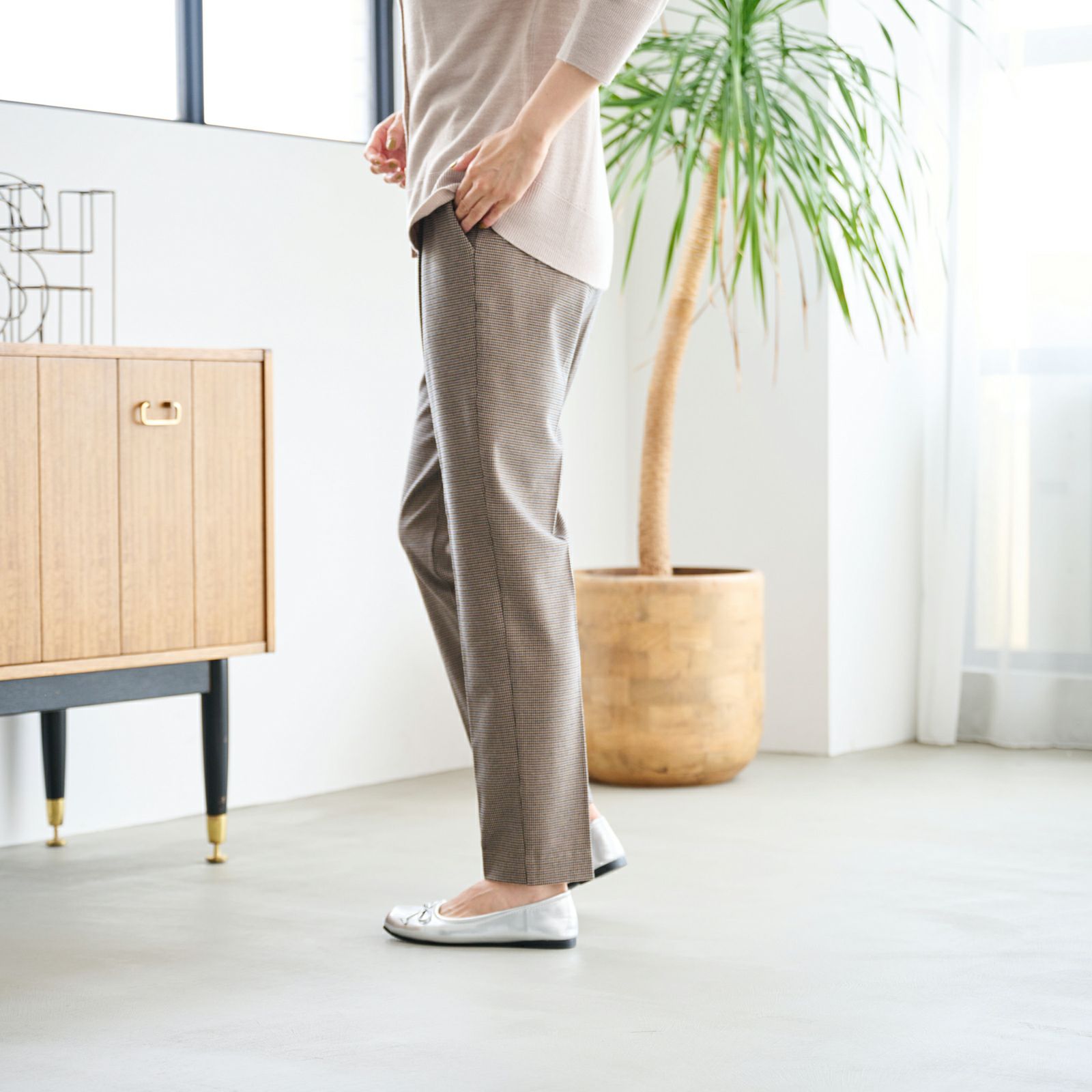 【オルスタ】両面起毛　また下長めテーパードパンツ