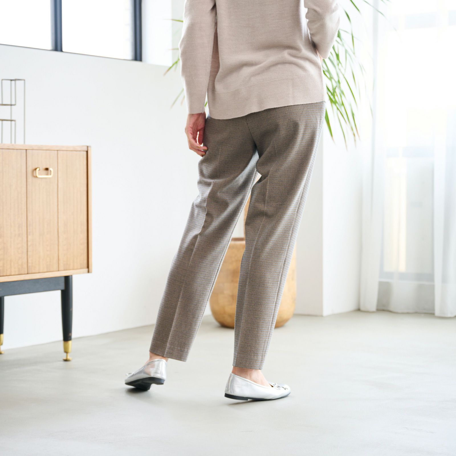 【オルスタ】両面起毛　また下長めテーパードパンツ