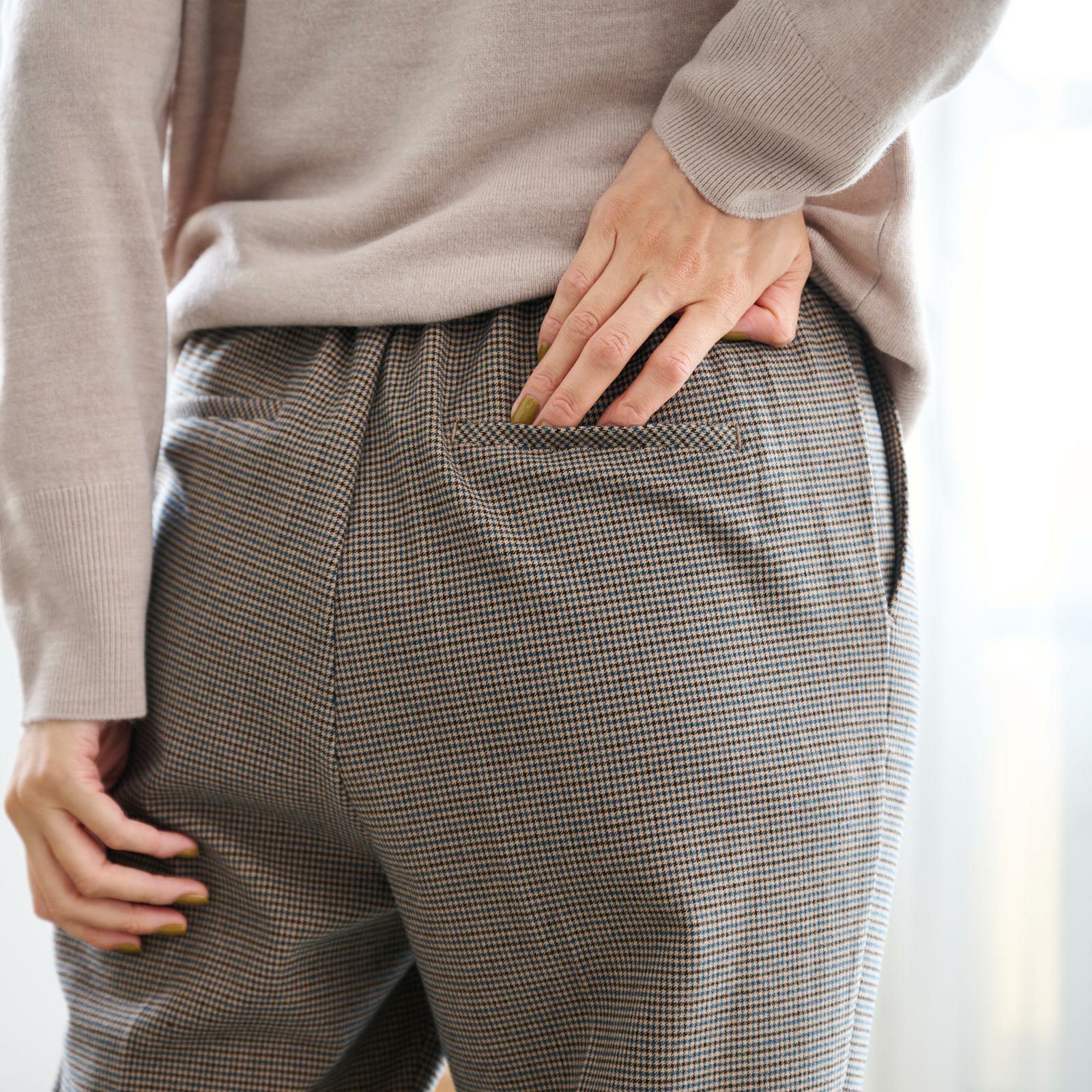 【オルスタ】両面起毛　また下長めテーパードパンツ