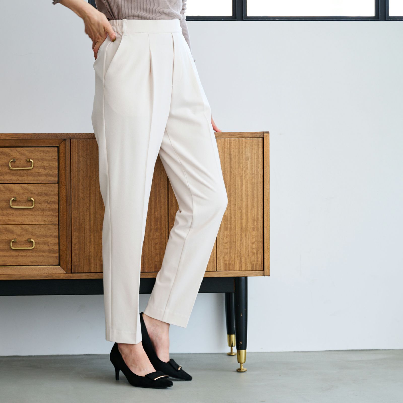 【オルスタ】両面起毛　また下長めテーパードパンツ